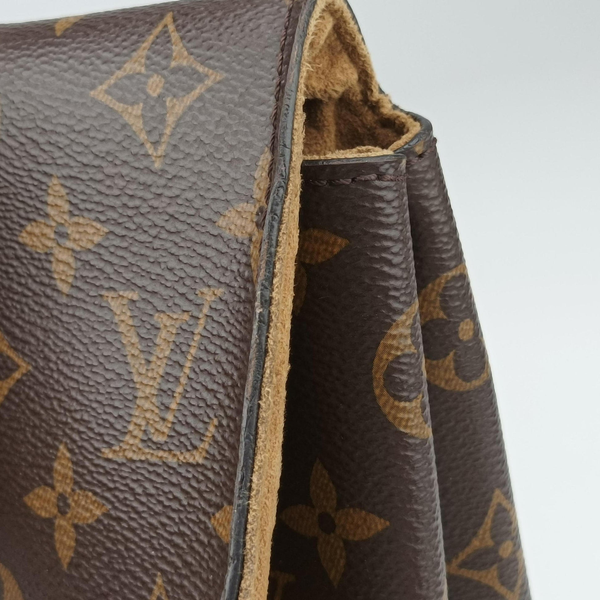 MARIGNAN Brown×Sesae Monogram Canvas×calf leather M44257 AR2128マリニャン モノグラム/ブラウン×セサミ モノグラムキャンバス×カーフレザー M44257 AR2128