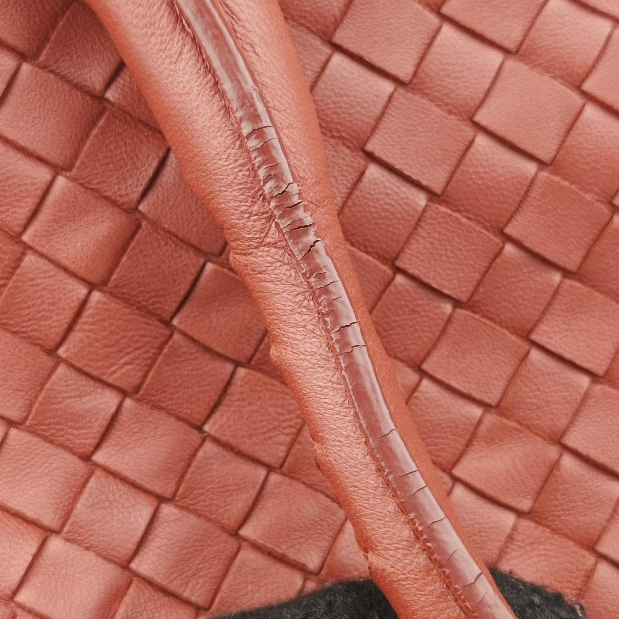 Intrecciato terracotta lambskin B01702506Mイントレチャート テラコッタ ラムスキン B01702506M