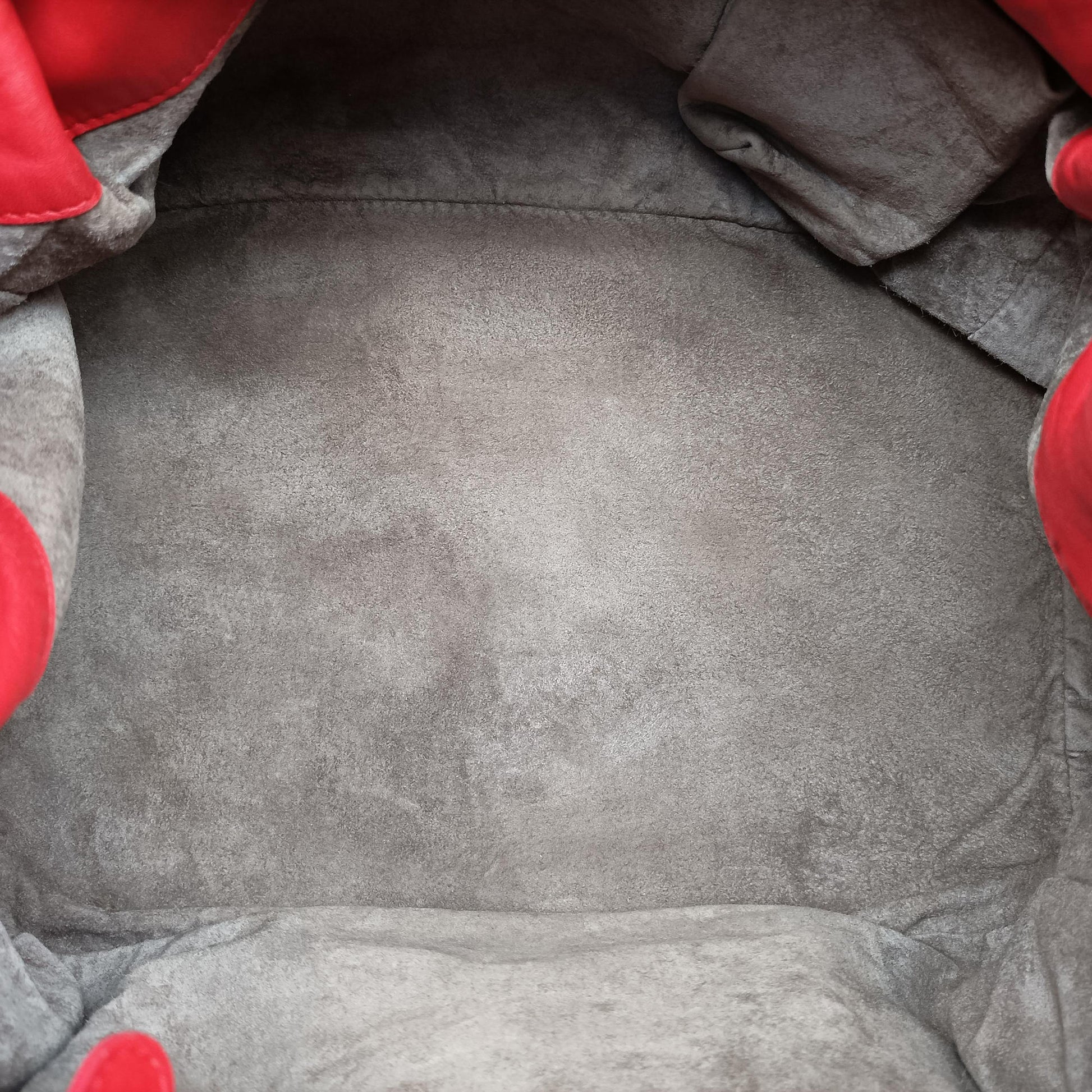 Parachute Intrecciato Red Lambskin B02870693Jパラシュート イントレチャート レッド ラムスキン B02870693J