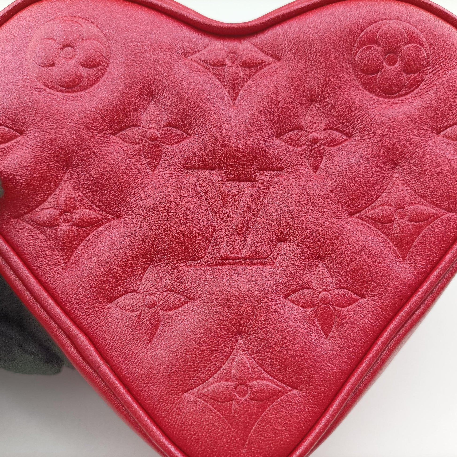 Heart on Chain Red Lambskin M80837 IC Chipハートオンチェーン レッド ラムスキン M80837 ICチップ