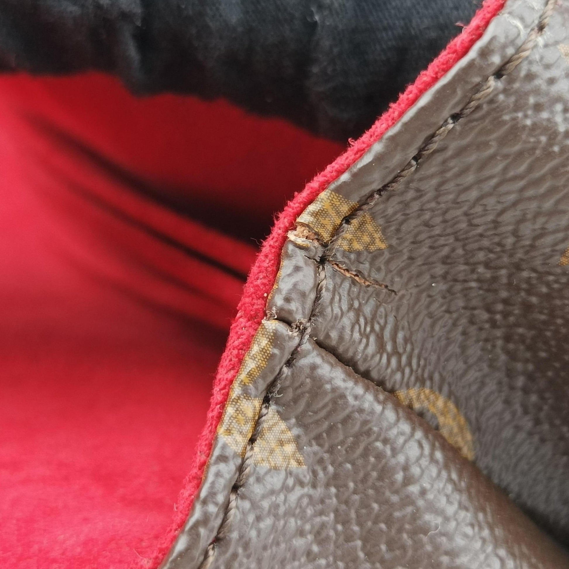 SAINT MICHEL Brown×COQUELICOT Monogram Canvas×epi M44031 CA3117サンミシェル モノグラム/ブラウン×コクリコ モノグラムキャンバス×エピ M44031 CA3117