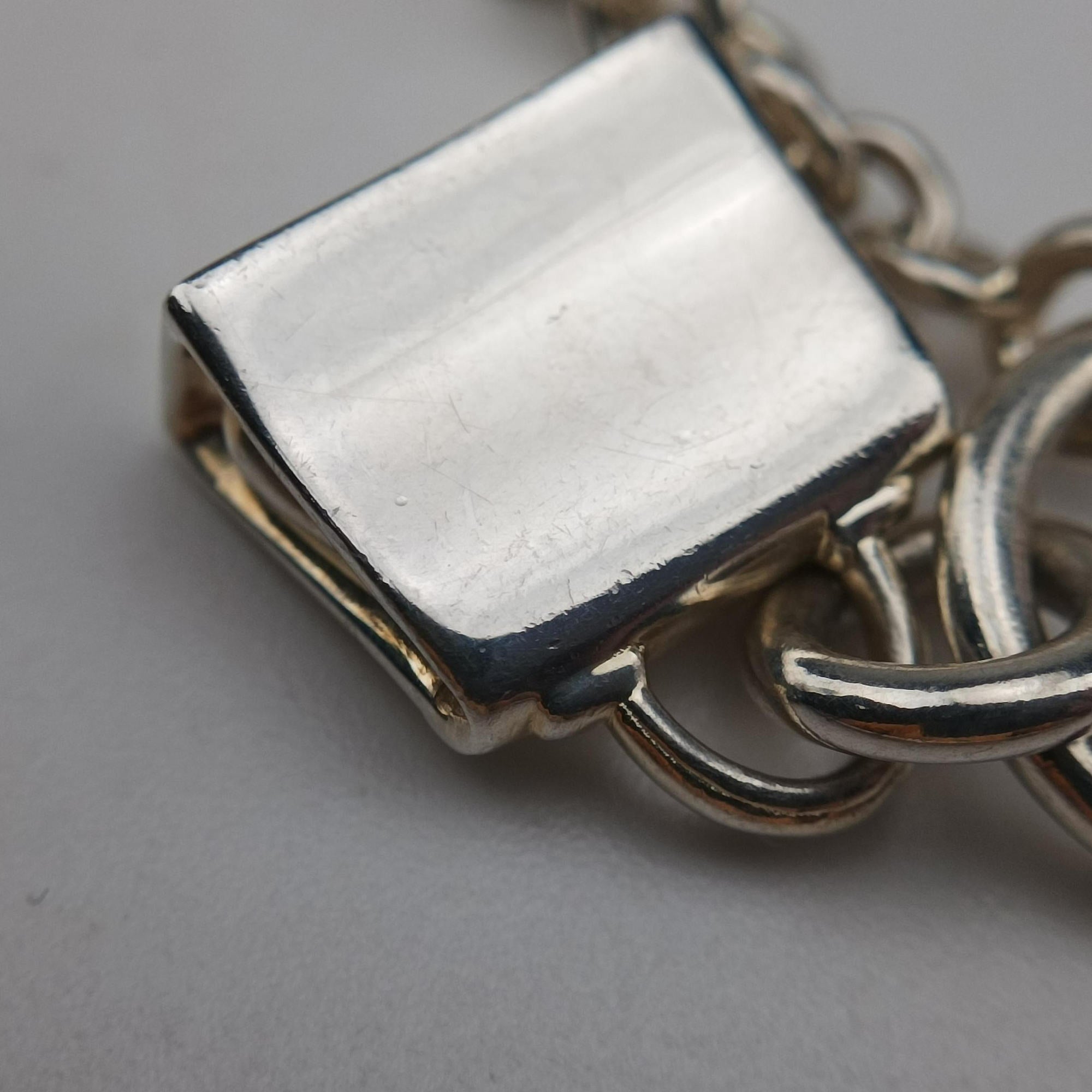 Amulettes Kelly Silver Ag925 22AB275620アミュレット ケリー シルバー Ag925 22AB275620