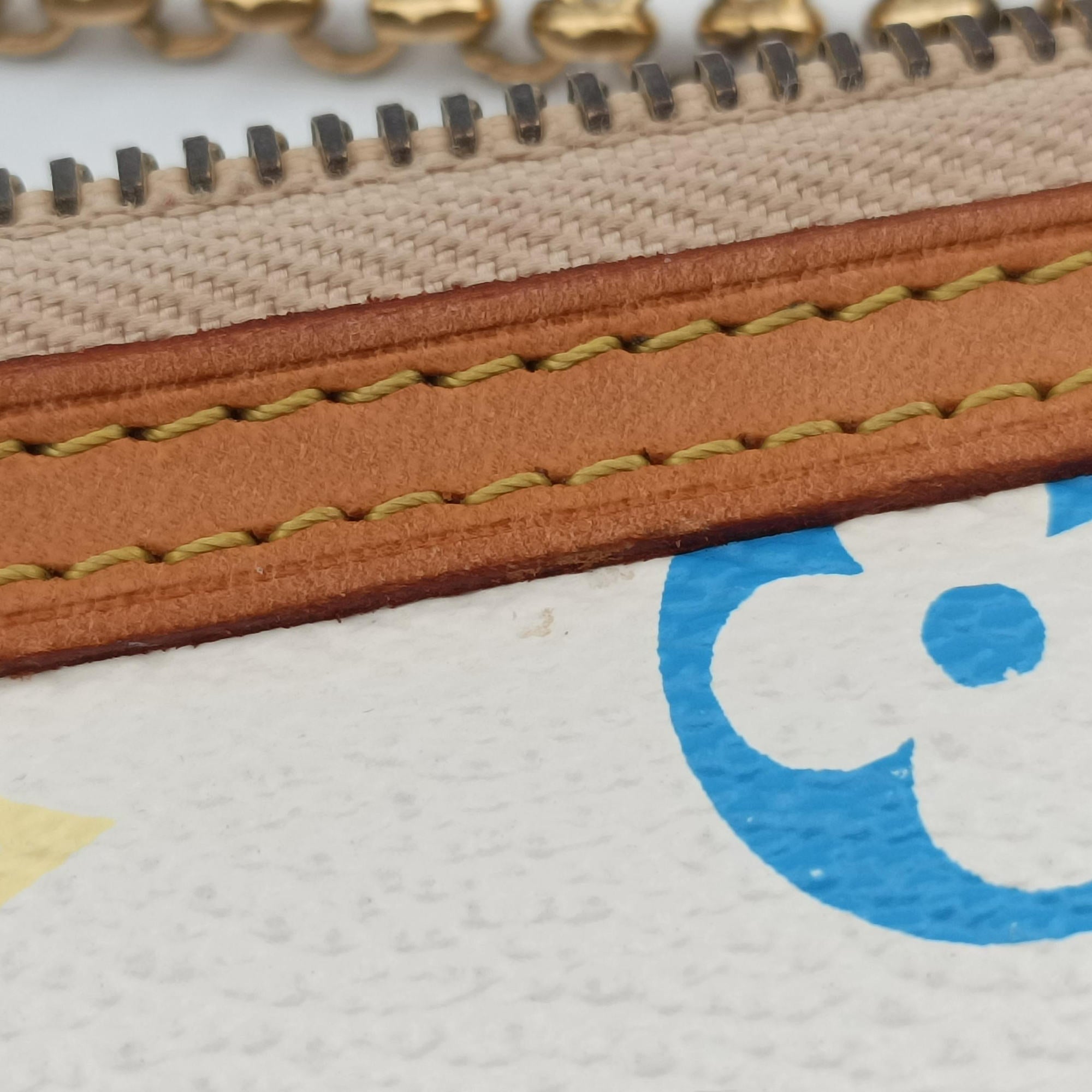 Pochette Mira MM Accessory Pouch white Monogram Multicolor M60096 AA3110ポシェット ミラ MM アクセサリーポーチ ブロン モノグラム マルチカラー M60096 AA3110