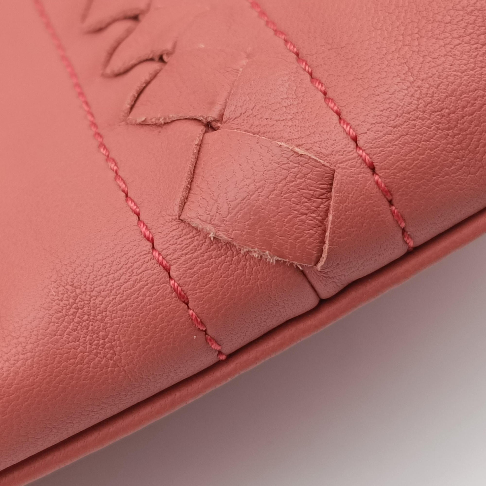 Intrecciato Coral Pink Lambskin IC Chipイントレチャート コーラルピンク ラムスキン ICチップ