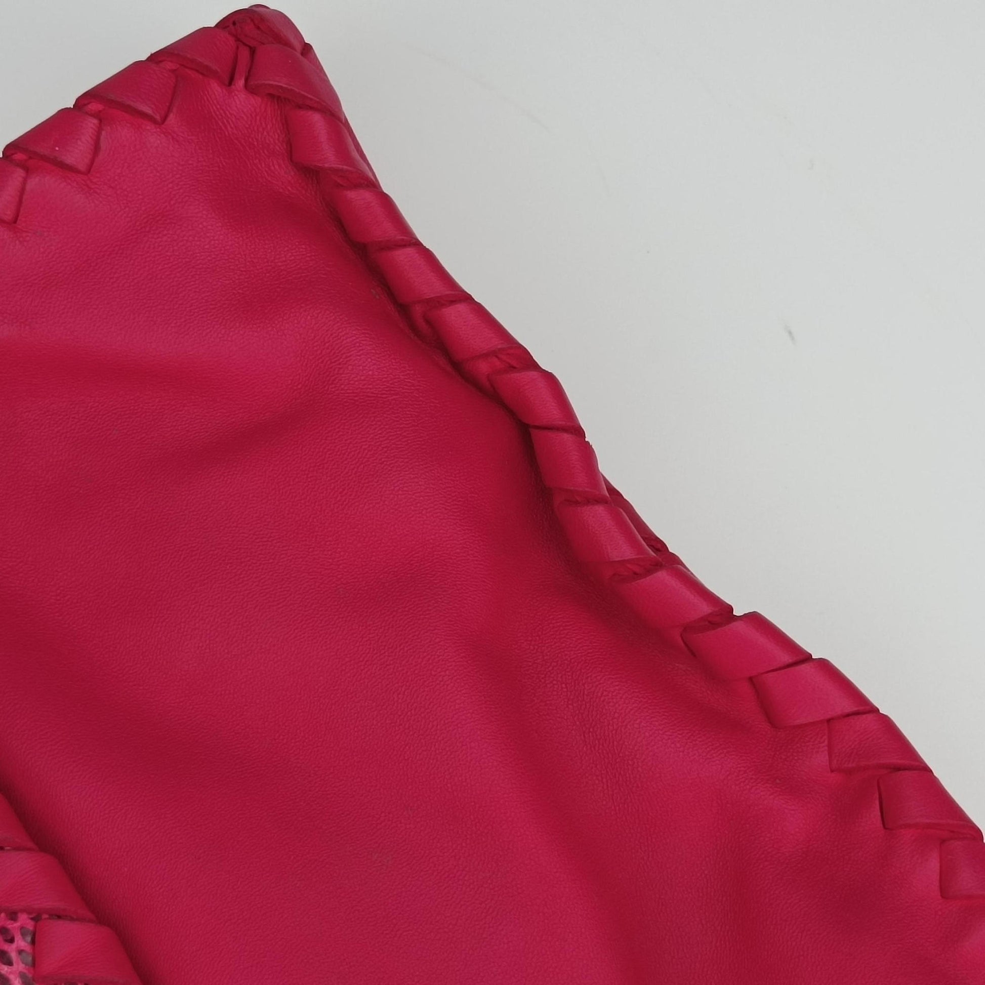 Intrecciato Pink lambskin B00113340Rイントレチャート ピンク ラムスキン B00113340R