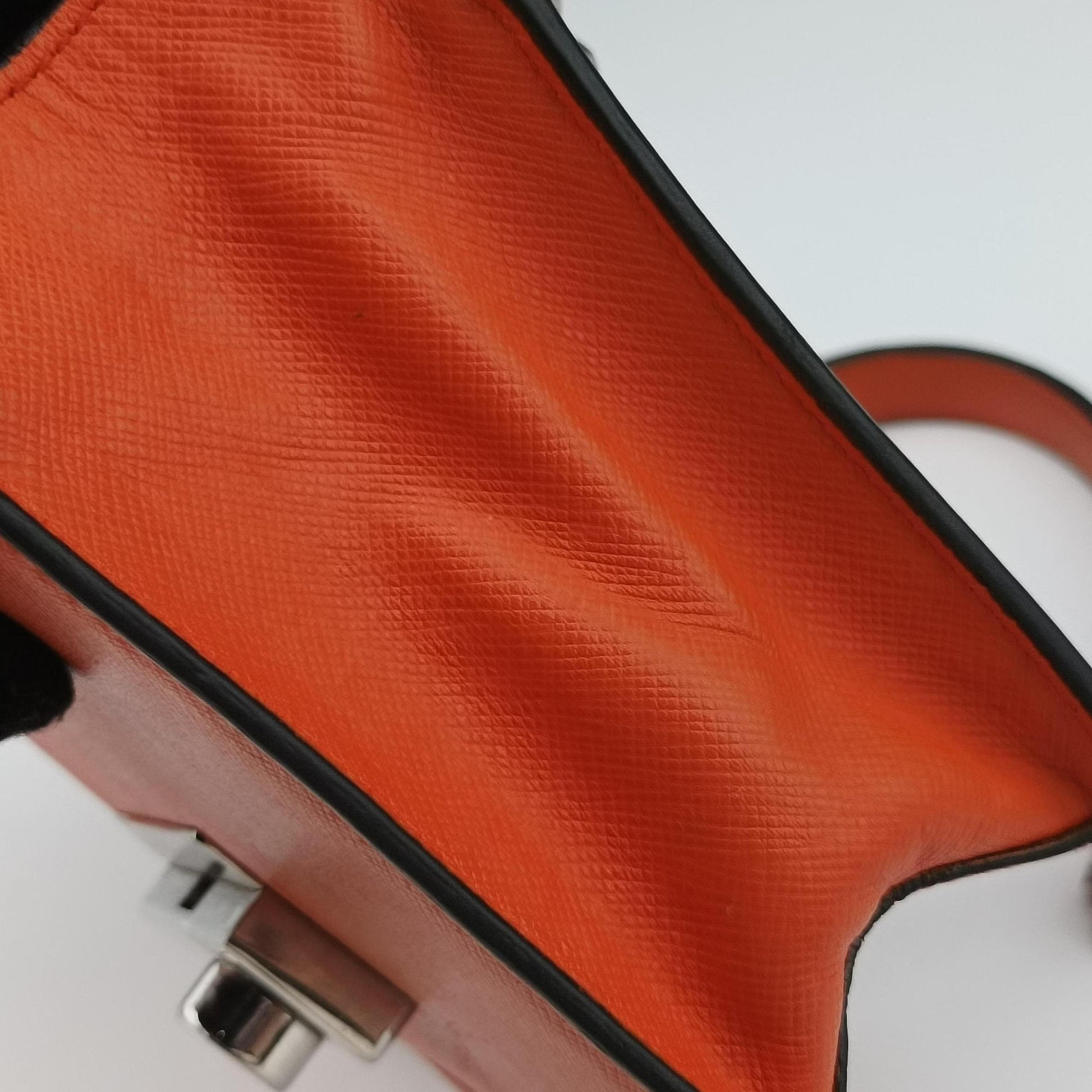Sound Lock Orange SAFFIANO Leather BN0924 127サウンドロック オレンジ サフィアーノレザー BN0924 127
