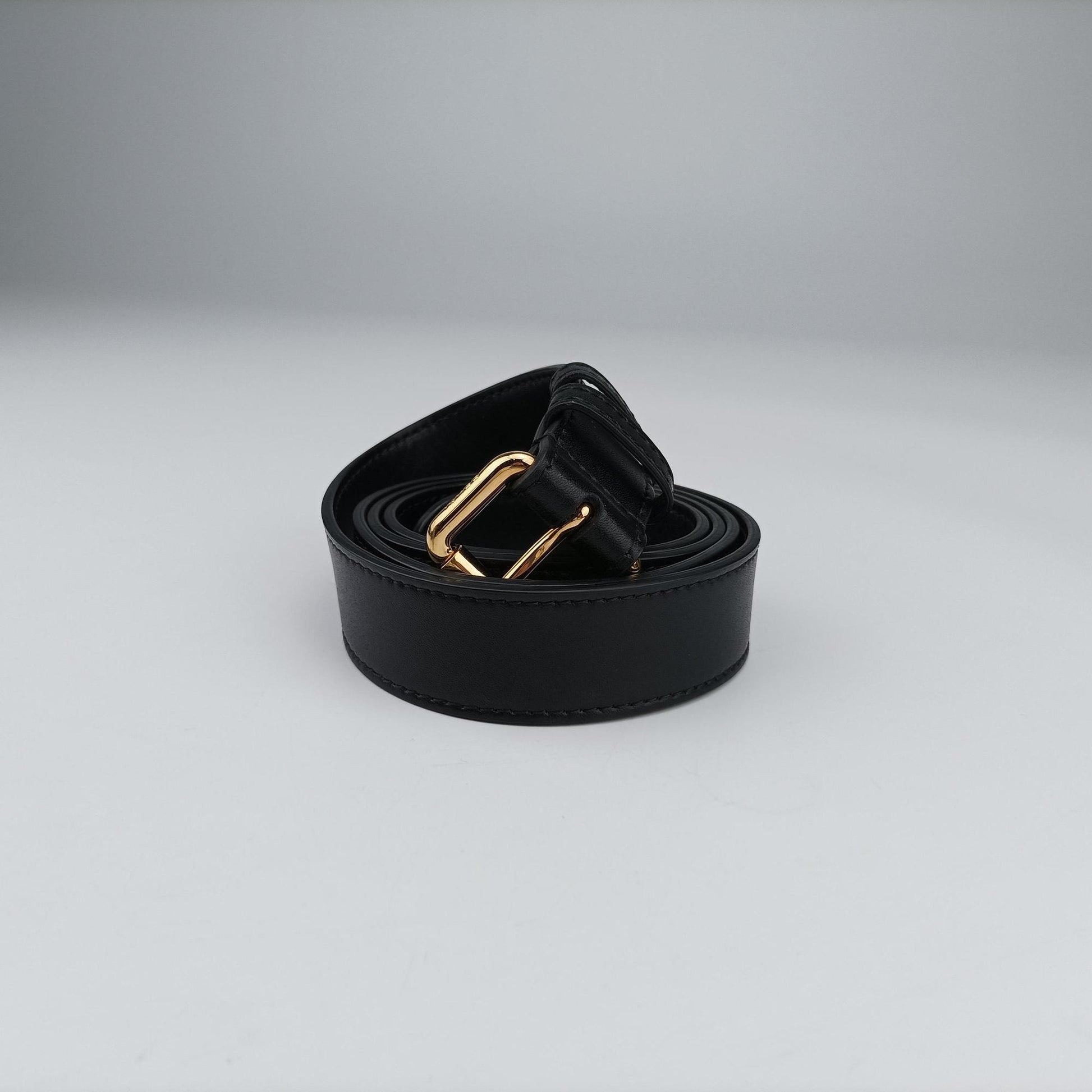 F is Black Leather 8BM005 8BM005 A0KK 198-8210エフ イズ ブラック レザー 8BM005 8BM005 A0KK 198-8210