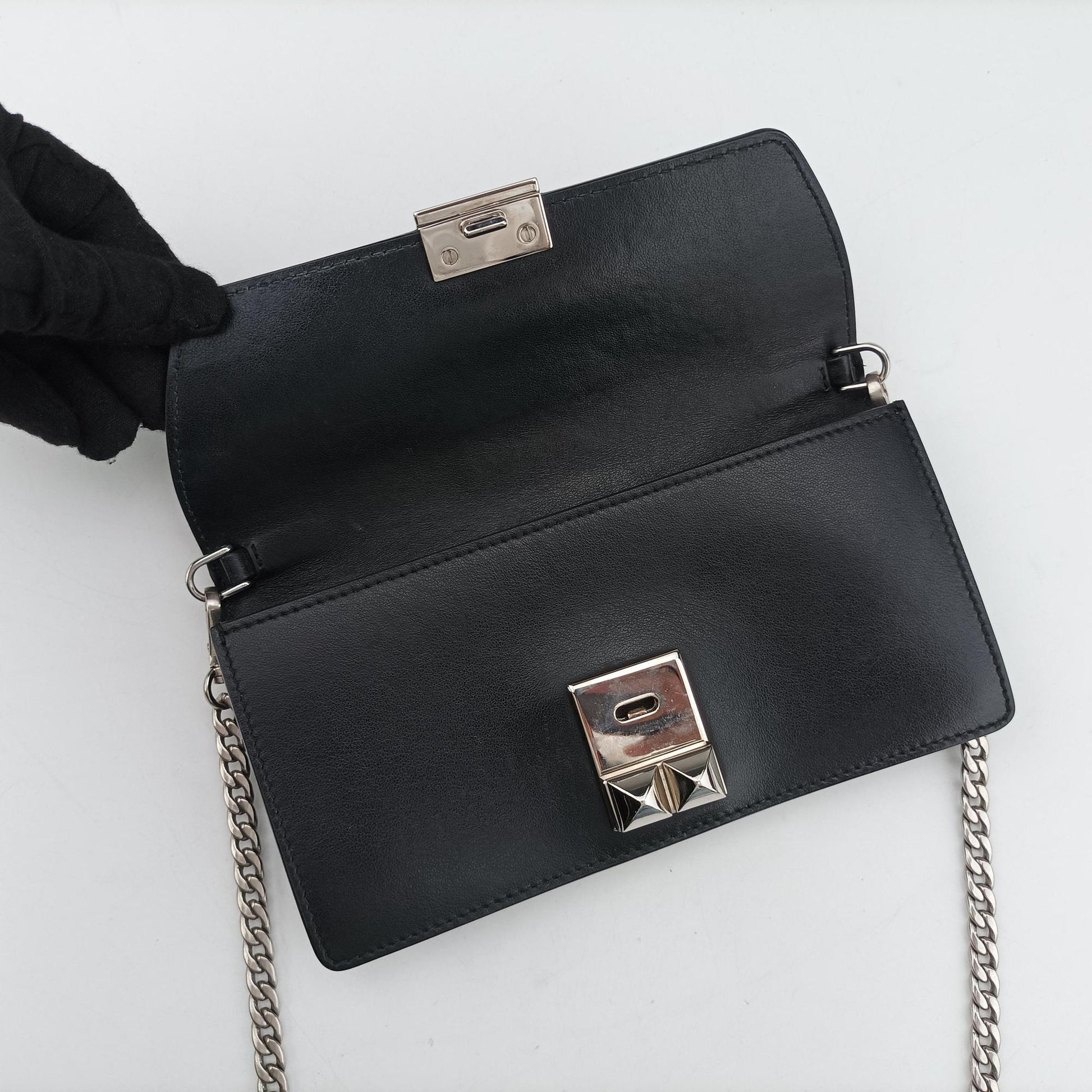 Elektra Studded Black Leather IDH061 62Dエレクトラ スタッズ ブラック レザー IDH061 62D
