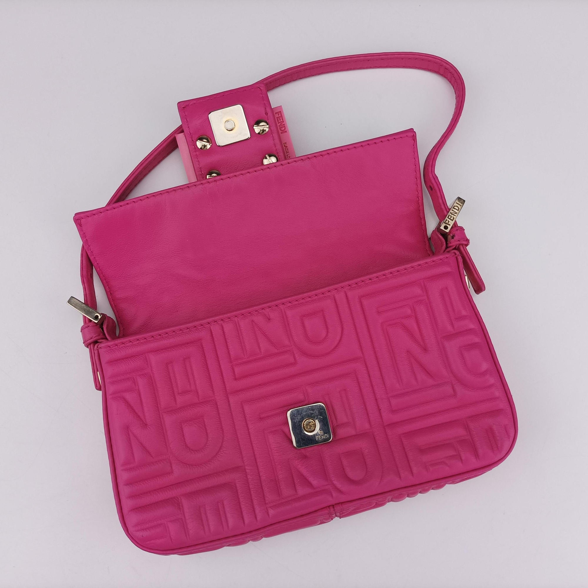 BAGUETTE Rose Leather 8BK060 2308-8BK060-YME-088マンマバケット ローズ レッド レザー 8BK060 2308-8BK060-YME-088