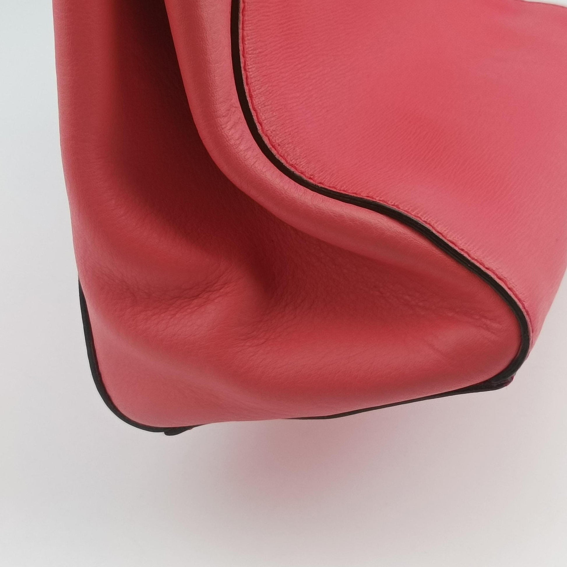 Petite 2 JOURS pink Leather 8BH250 8BH253.D7E 148-0101プチ トゥージュール ピンク レザー 8BH250 8BH253.D7E 148-0101