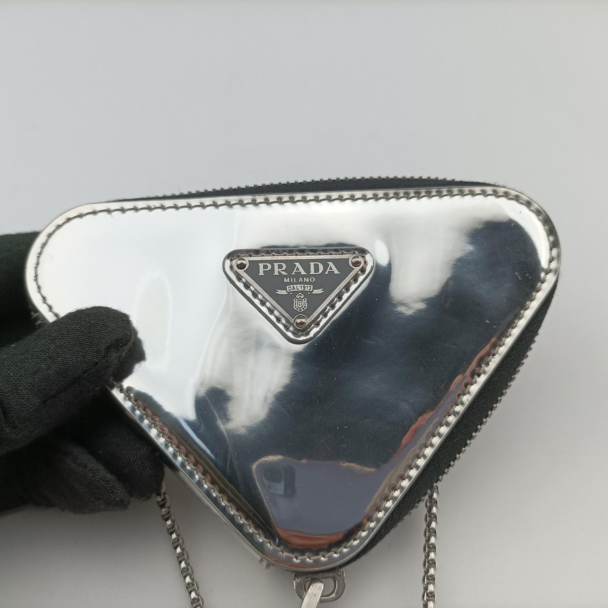 Triangle Logo Silver patent 230-Aトライアングルロゴ シルバー パテント 230-A