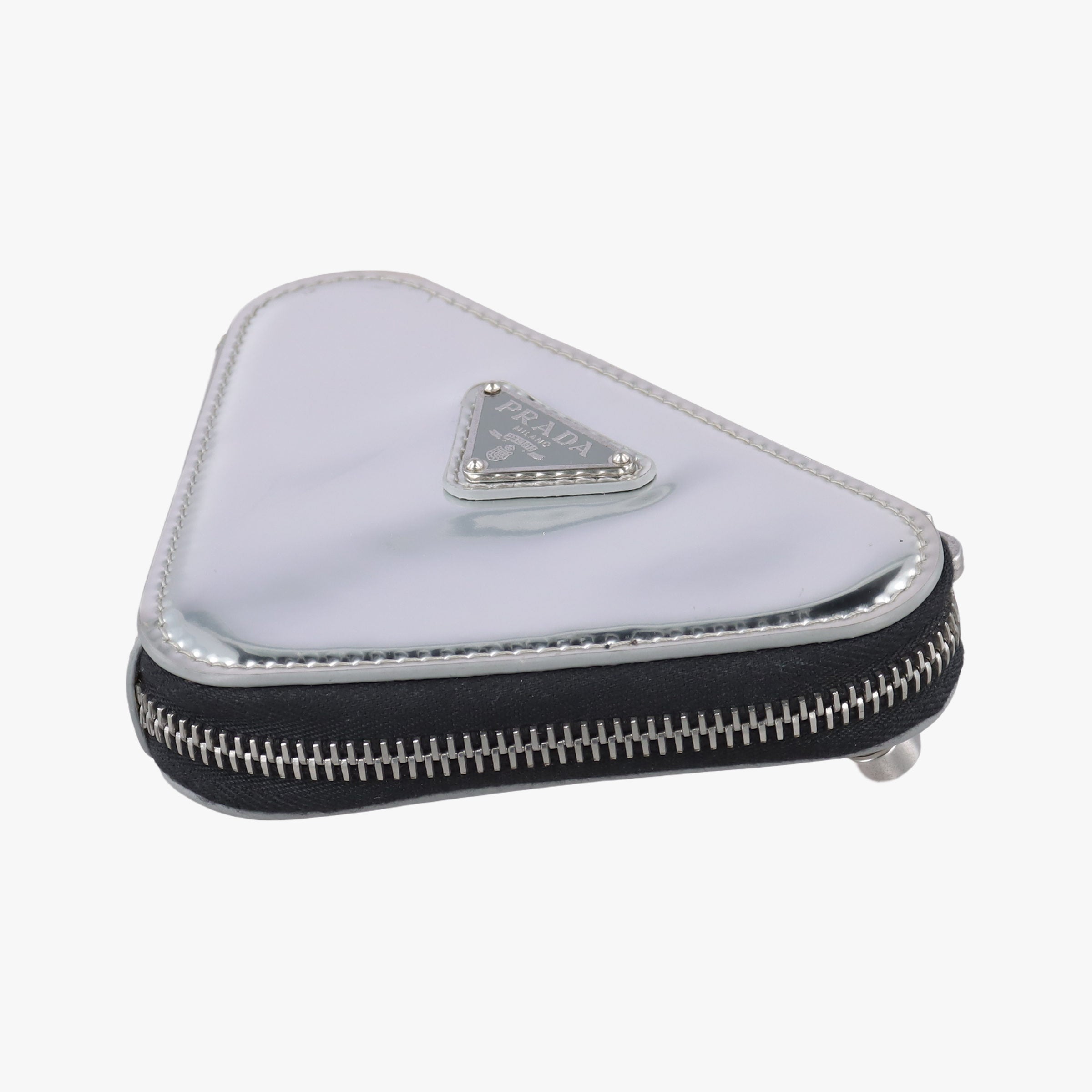 Triangle Logo Silver patent 230-Aトライアングルロゴ シルバー パテント 230-A