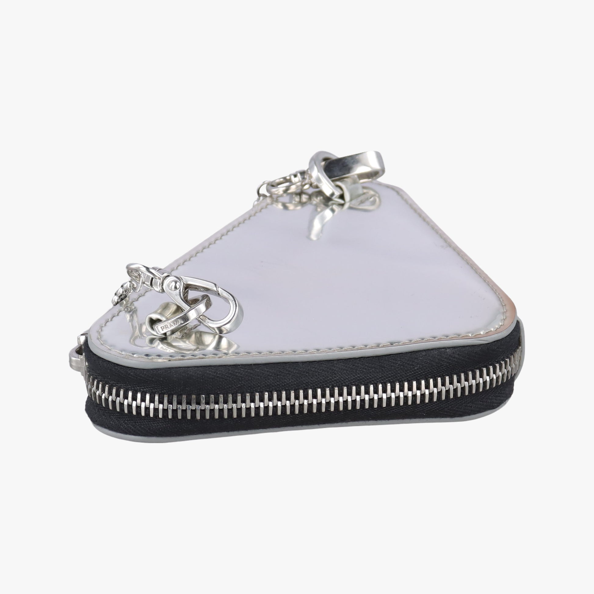 Triangle Logo Silver patent 230-Aトライアングルロゴ シルバー パテント 230-A