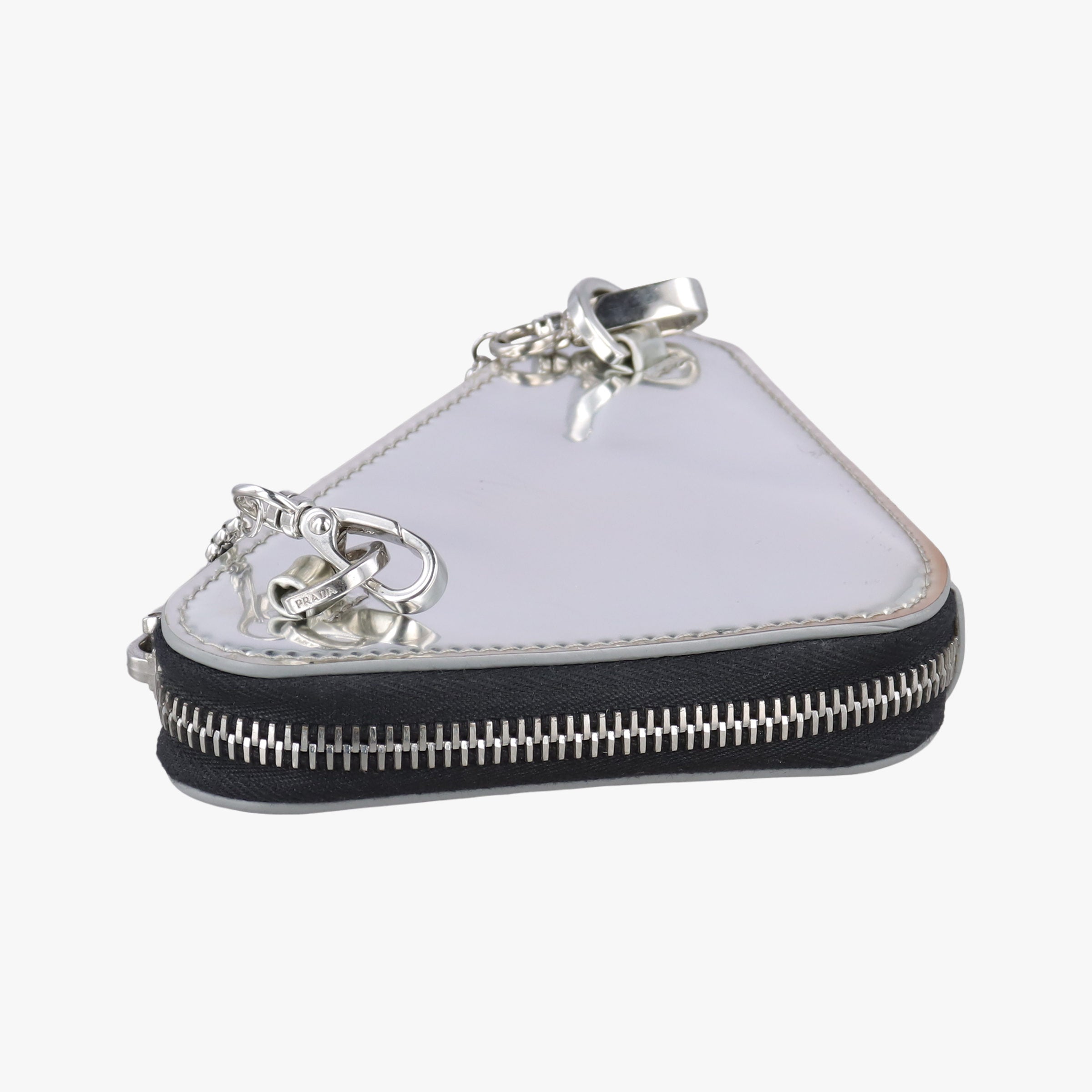 Triangle Logo Silver patent 230-Aトライアングルロゴ シルバー パテント 230-A