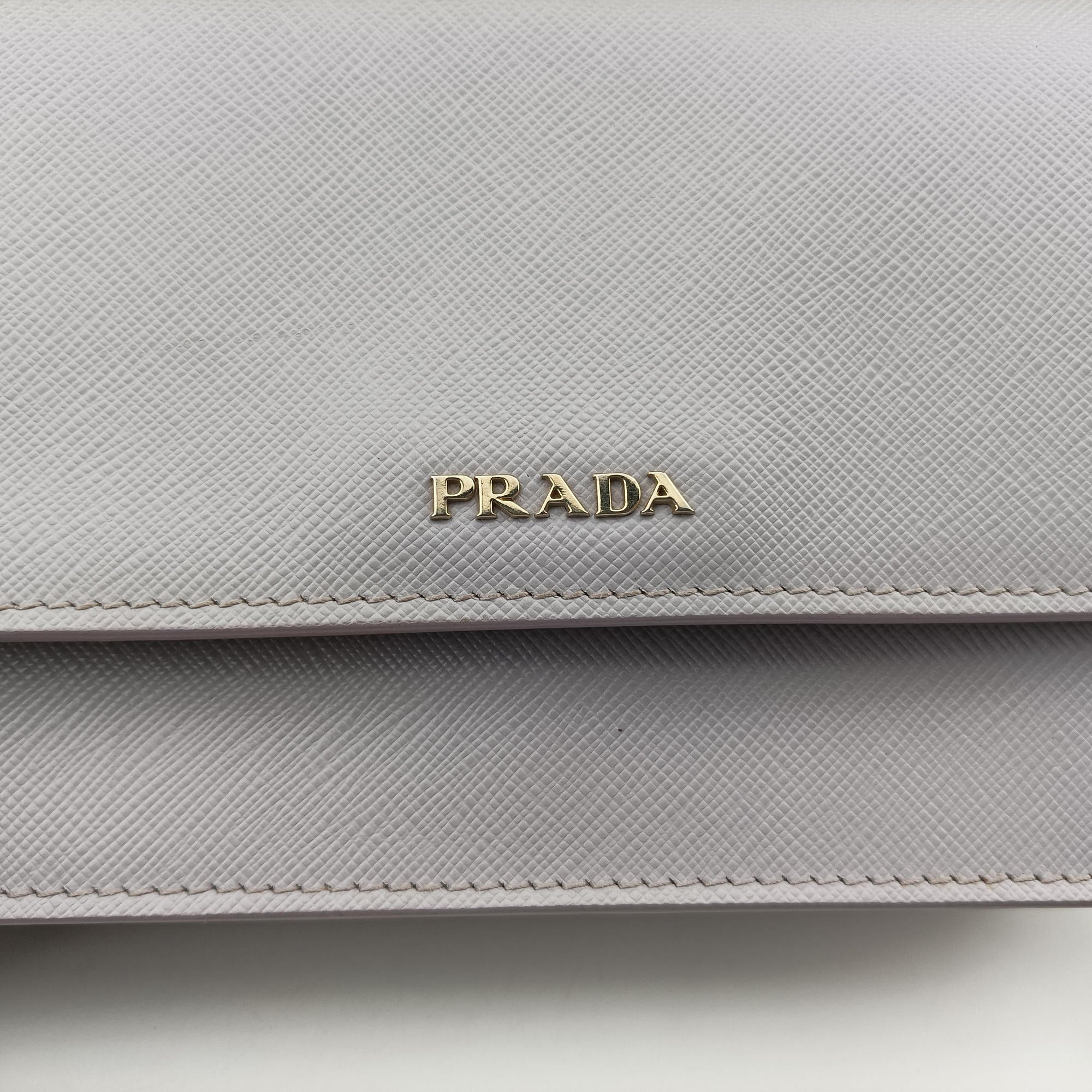 Logo Chain Purple SAFFIANO Leather BT1035 180/Hロゴチェーン パープル サフィアーノレザー BT1035 180/H