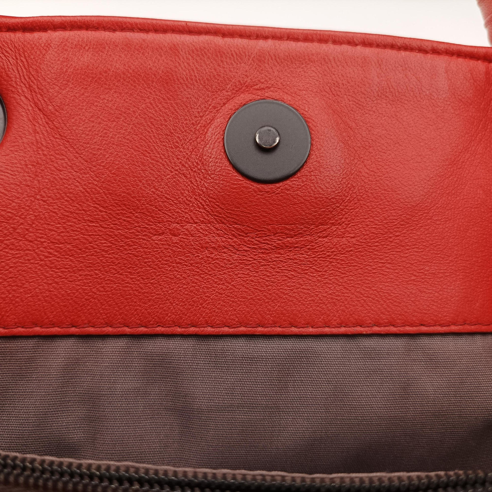 Intrecciato Red lambskin B08182798Iイントレチャート レッド ラムスキン B08182798I