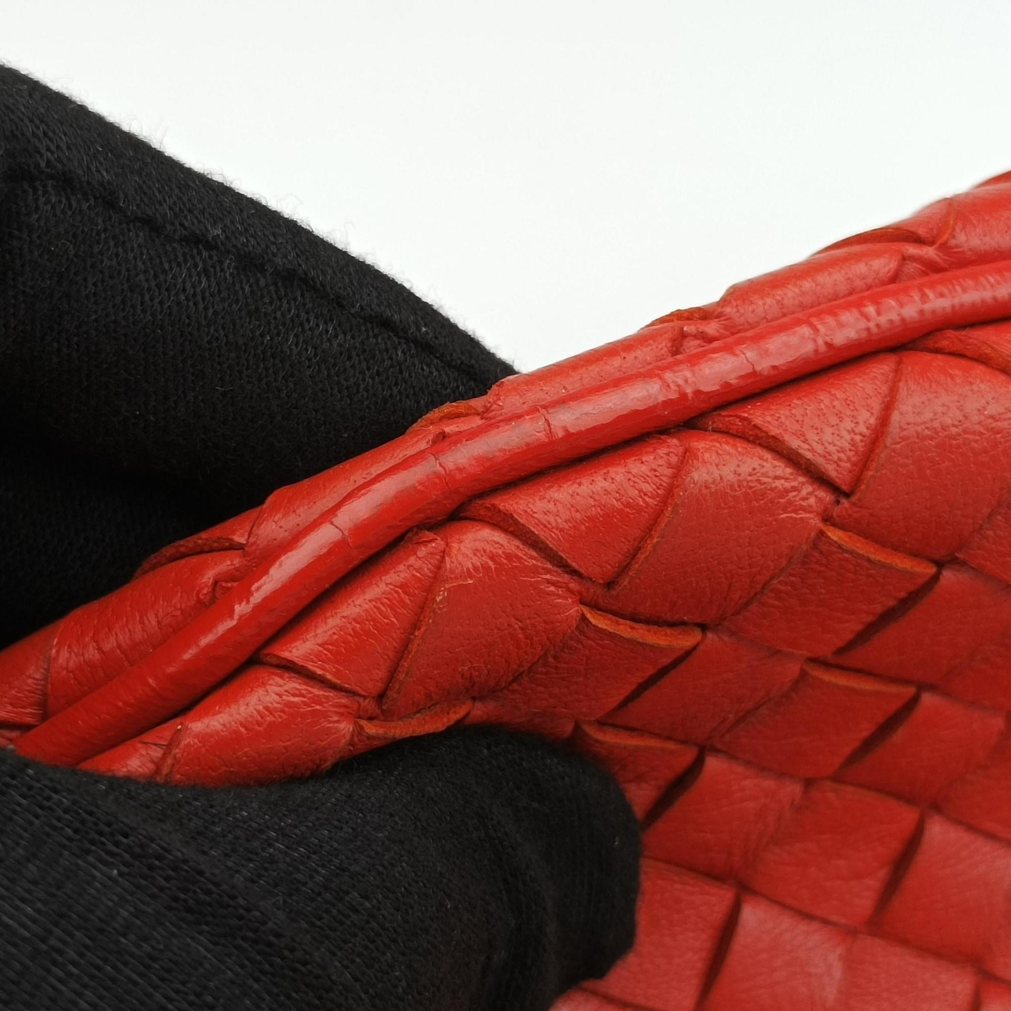 Intrecciato Red lambskin B08182798Iイントレチャート レッド ラムスキン B08182798I