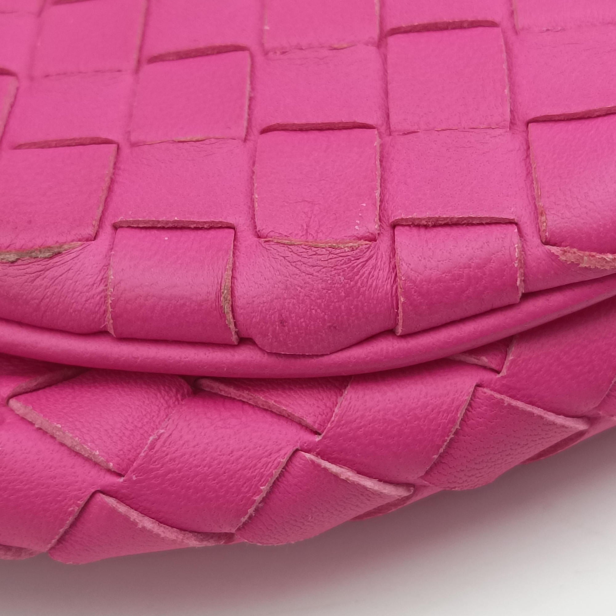 Intrecciato Rose lambskin B03182155Vイントレチャート ローズ レッド ラムスキン B03182155V