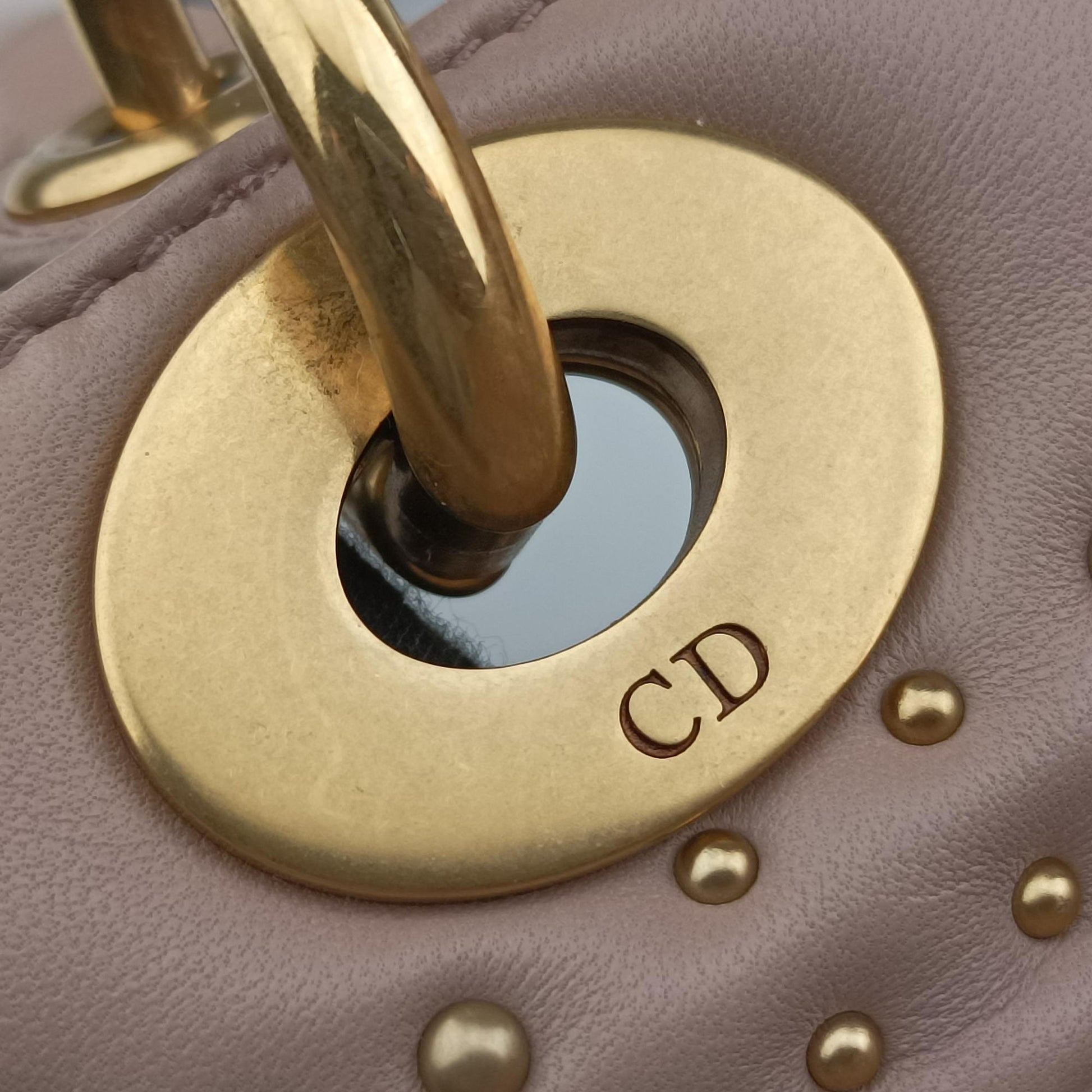 Lady Dior Pink lambskin 16-BO-0127レディディオール ピンク ラムスキン 16-BO-0127