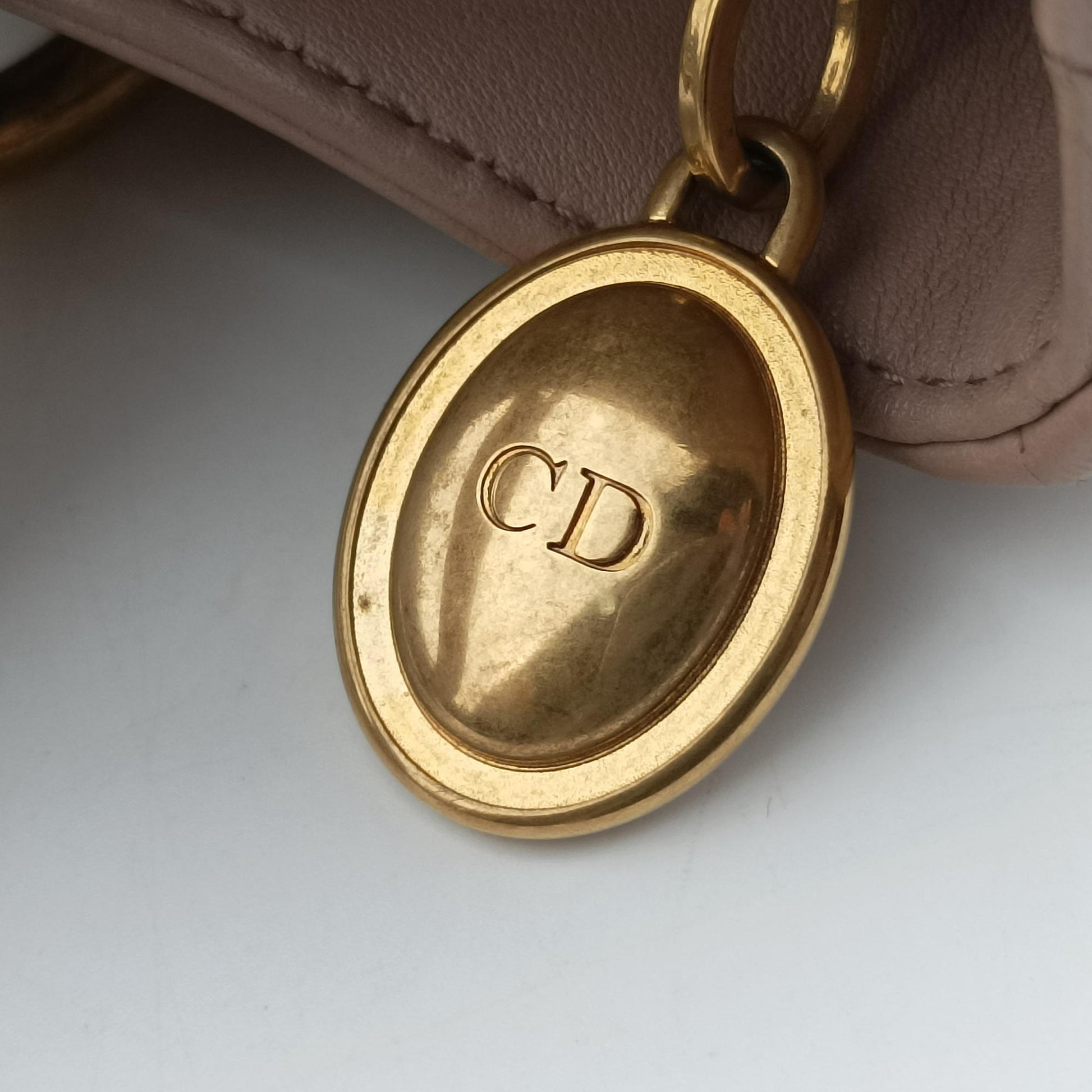Lady Dior Pink lambskin 16-BO-0127レディディオール ピンク ラムスキン 16-BO-0127