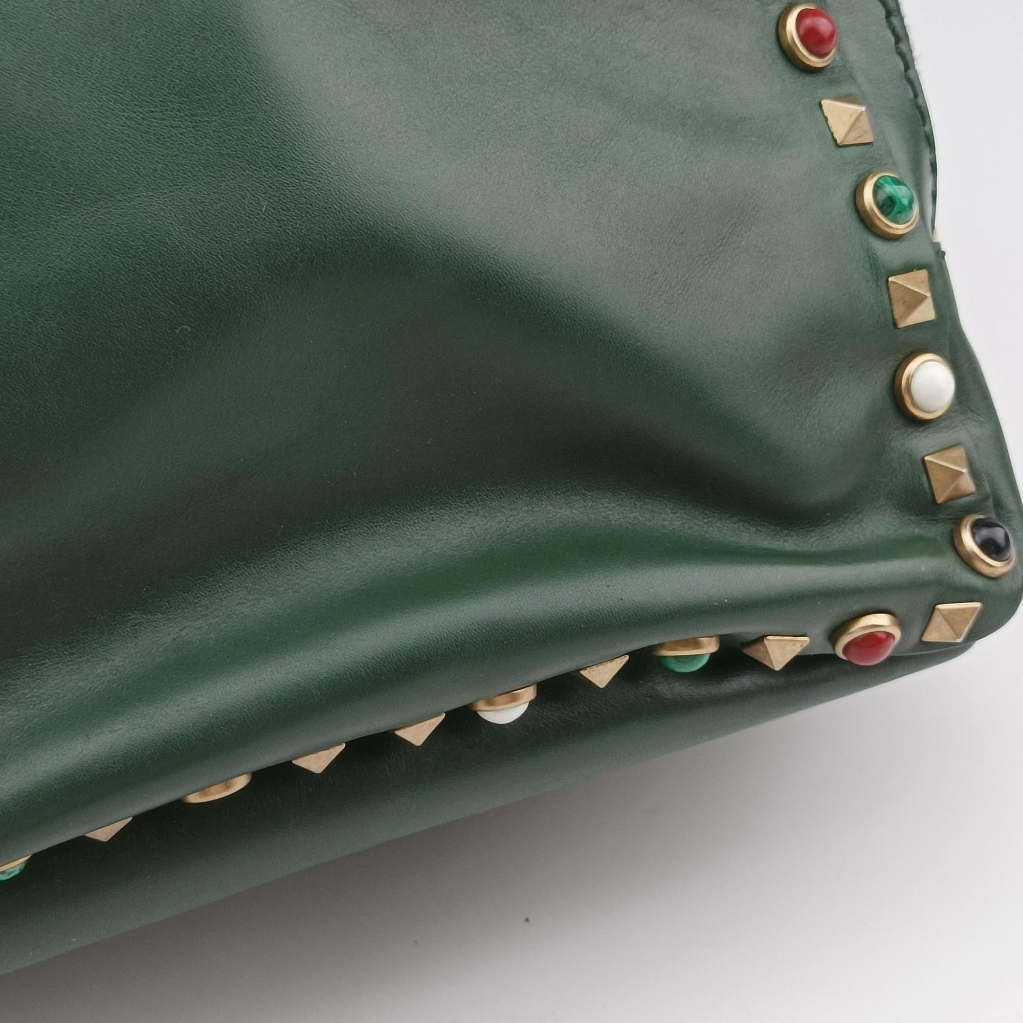 Rockstud Green Leather BL-K858NDF0ロックスタッズ グリーン レザー BL-K858NDF0