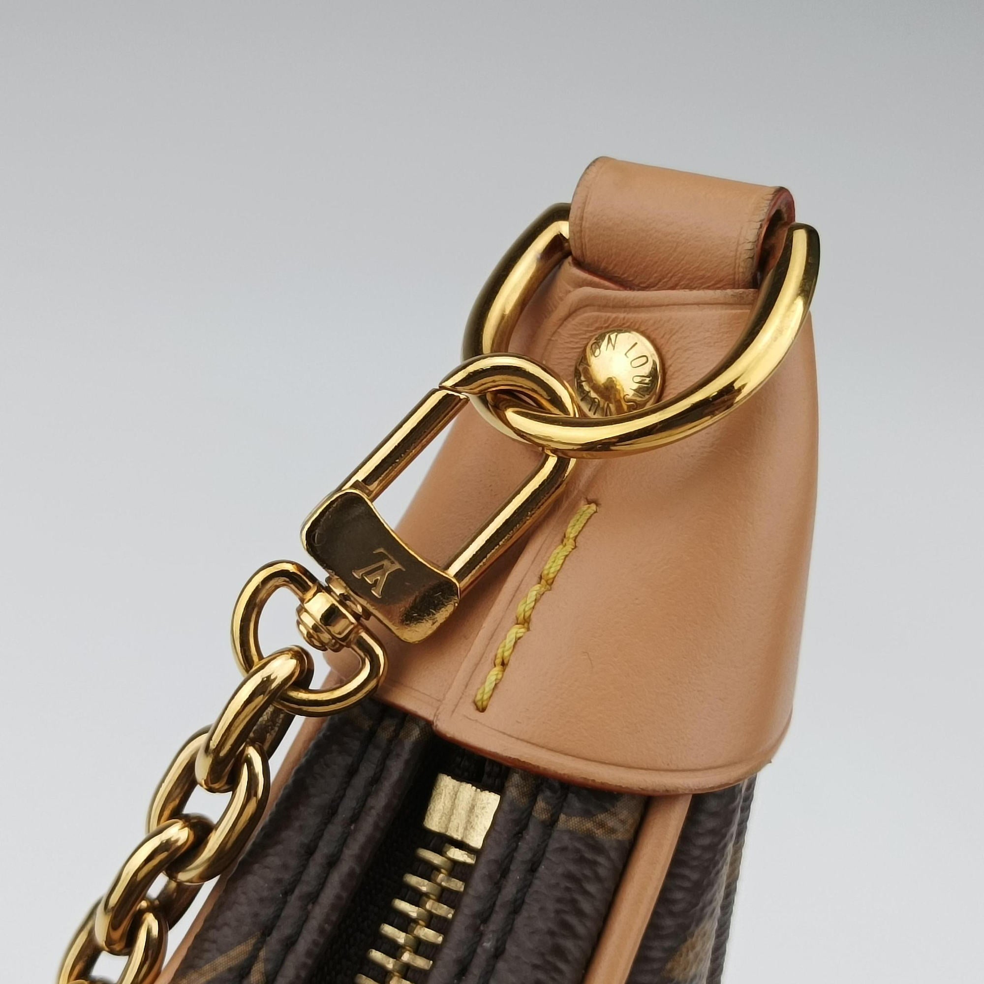 LOOP Brown×Beige Monogram Canvas M81098 ループ モノグラム/ブラウン×ベージュ モノグラムキャンバス M81098 