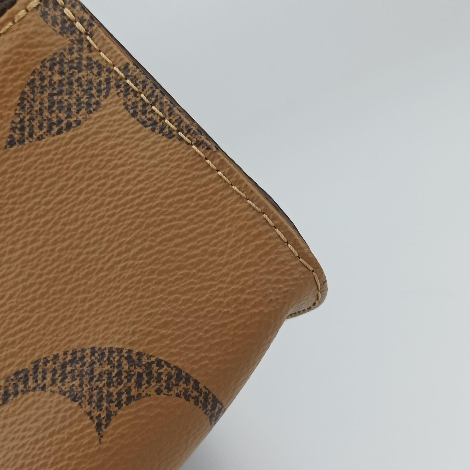 On the Go GM Brown Monogram Canvas M45320 DU0290 IC ChipオンザゴーGM モノグラム/ブラウン モノグラム キャンバス M45320 DU0290 ICチップ