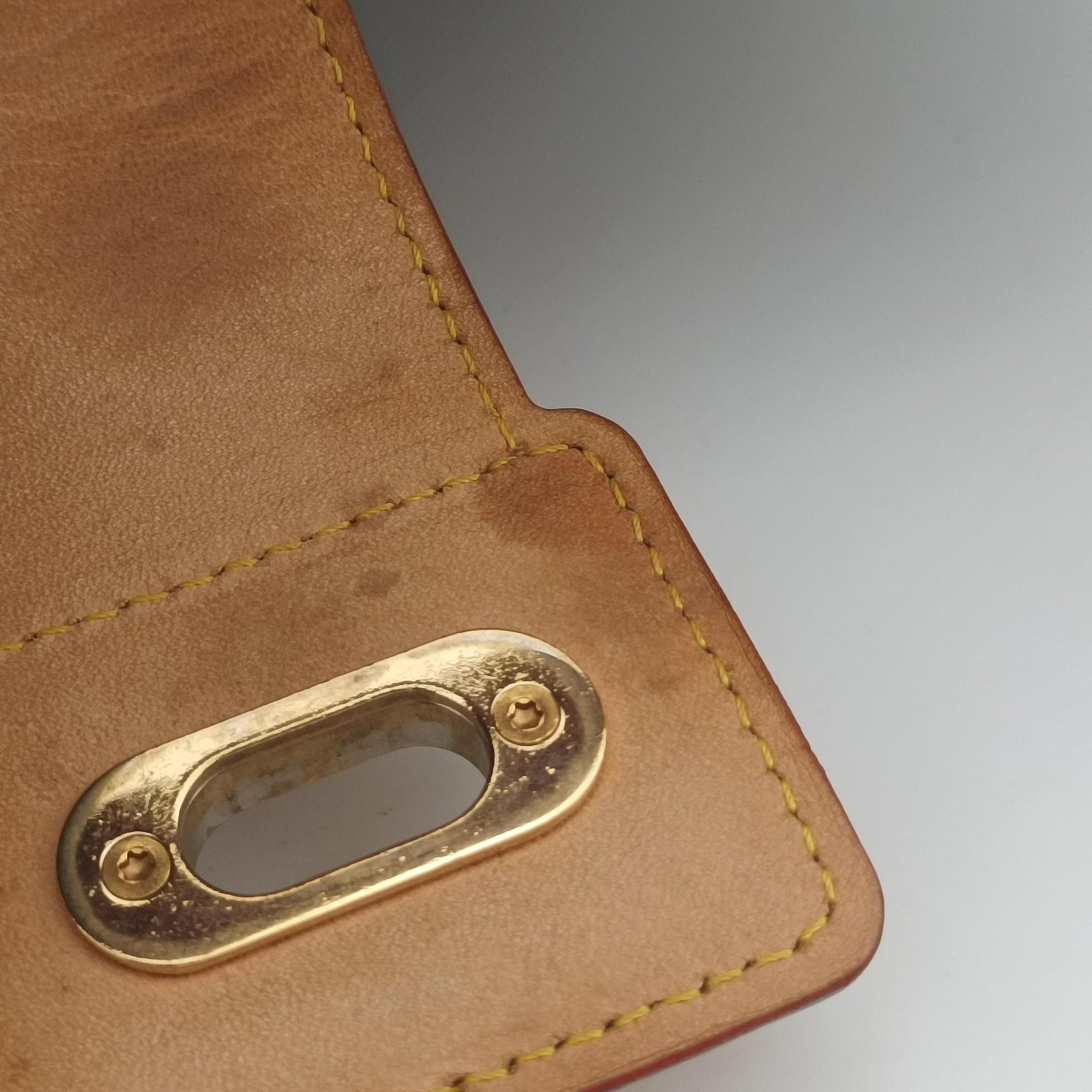 Musette brown×FUCHSIA Monogram Perforated M95172 Lot number unknownミュゼット モノグラム/ブラウン×フューシャ モノグラム ペルフォ M95172 製番不明