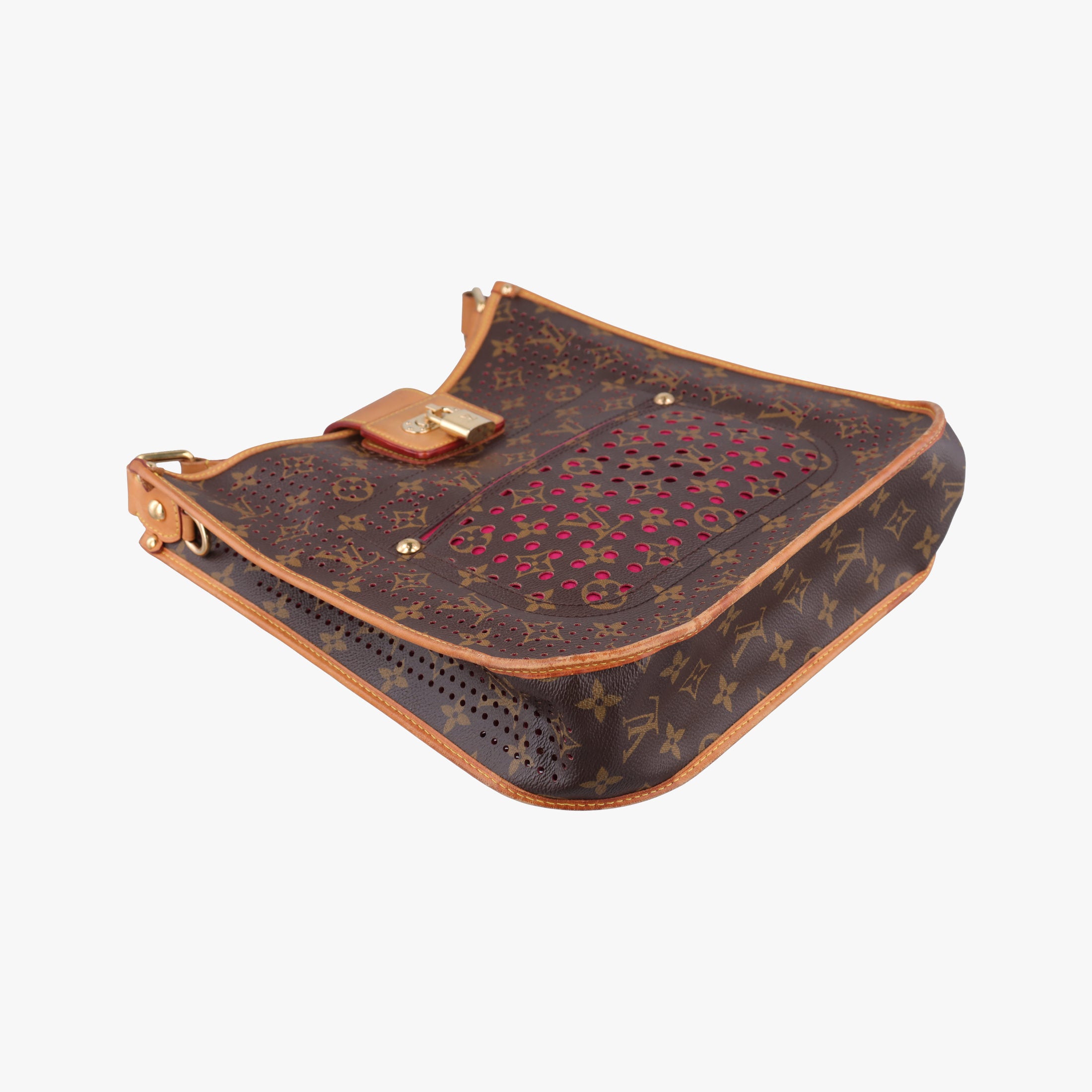 Musette brown×FUCHSIA Monogram Perforated M95172 Lot number unknownミュゼット モノグラム/ブラウン×フューシャ モノグラム ペルフォ M95172 製番不明