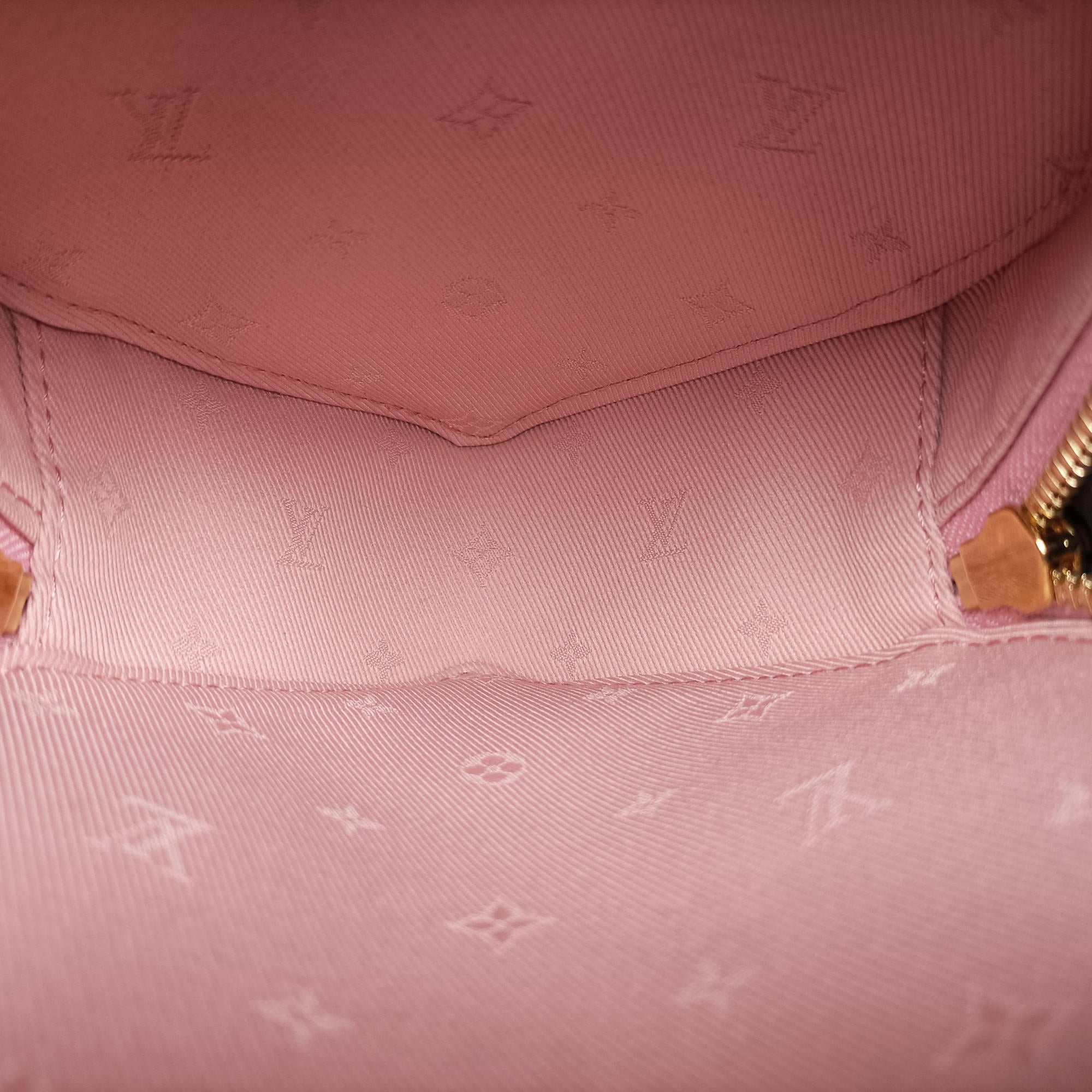 Pop My Heart Pouch pink Leather M82526 IC Chipポップマイハートポーチ ピンク レザー M82526 ICチップ