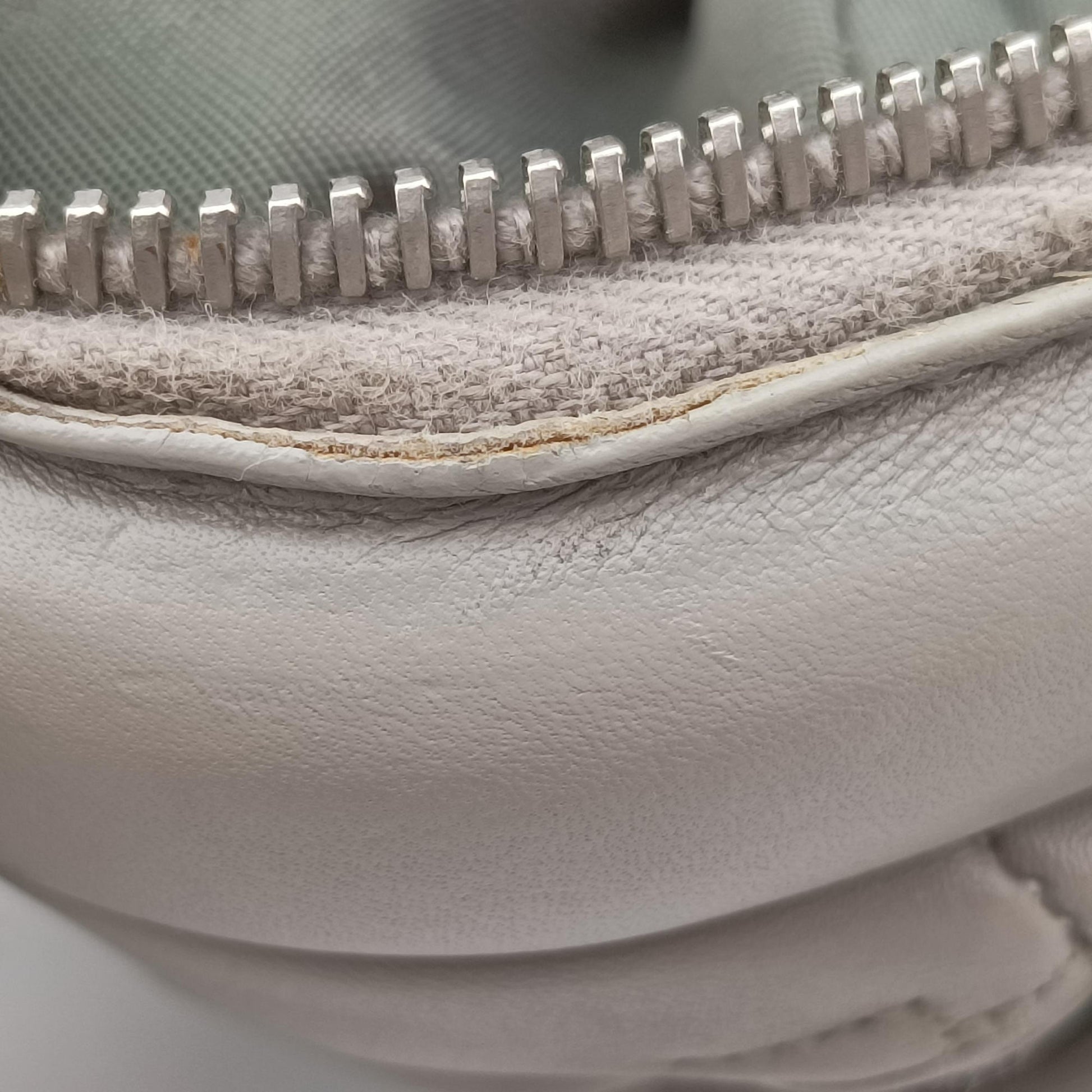 Karenina Grey lambskin 14-MA-0058カレーニナ グレー ラムスキン 14-MA-0058