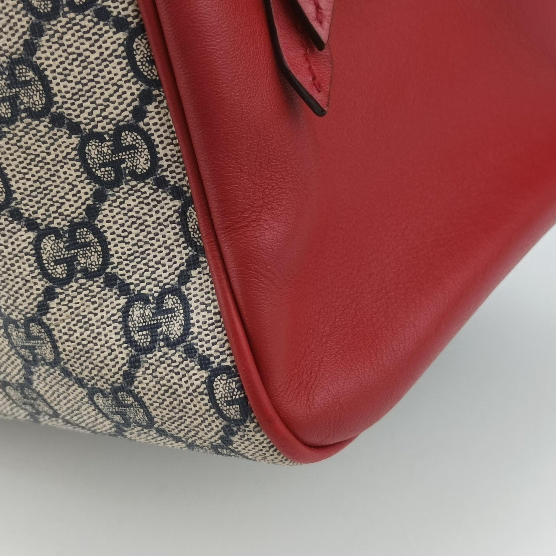 GG SUPREME Beige x Red x Navy PVC coated canvas×Leather 409529 B020287774GGスプリーム ベージュ×レッド×ネイビー PVCコーティングキャンバス×レザー 409529 B020287774