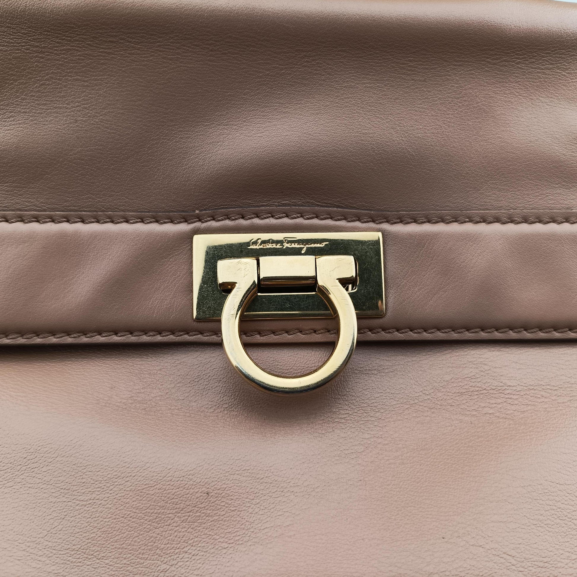 Sofia Beige Leather BW-21 D356ソフィア ベージュ レザー BW-21 D356