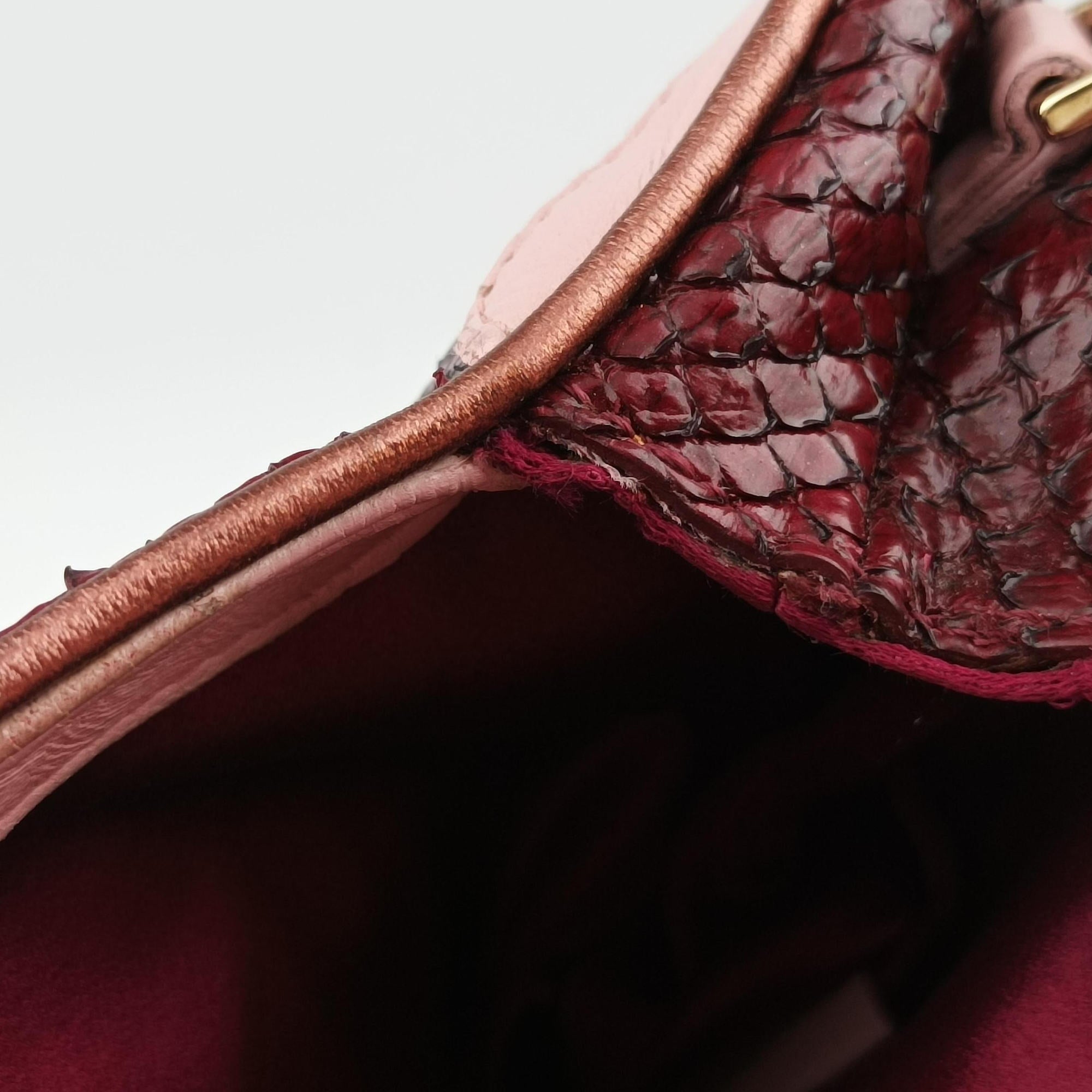 Vanity Mirror Bordeaux × Pink Python Leather × Calfskin Leather Lot number unknownヴァニティ ミラー ボルドー × ピンク パイソンレザー× カーフレザー 製番不明