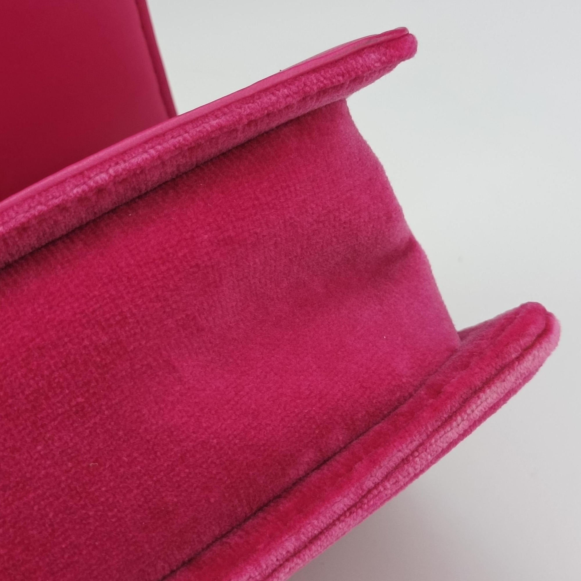 BOY CHANEL Rose velour A67416 18369929ボーイシャネル ローズ レッド ベロア A67416 18369929