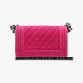 BOY CHANEL Rose velour A67416 18369929ボーイシャネル ローズ レッド ベロア A67416 18369929