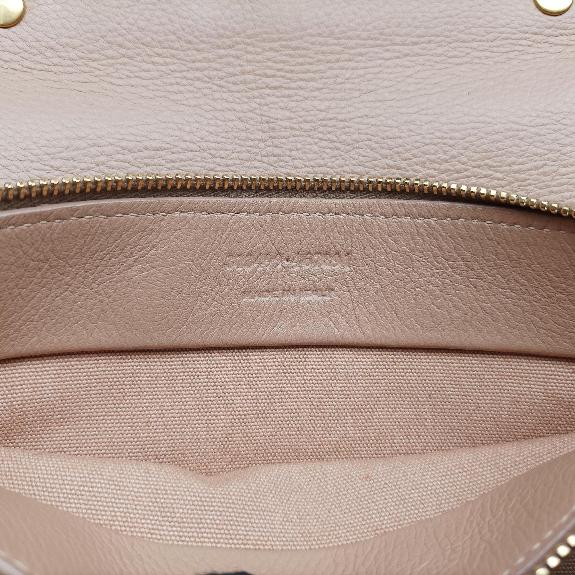 Muse Two Beige Leather 313499 313499.467891ミューズトゥ ベージュ レザー 313499 313499.467891