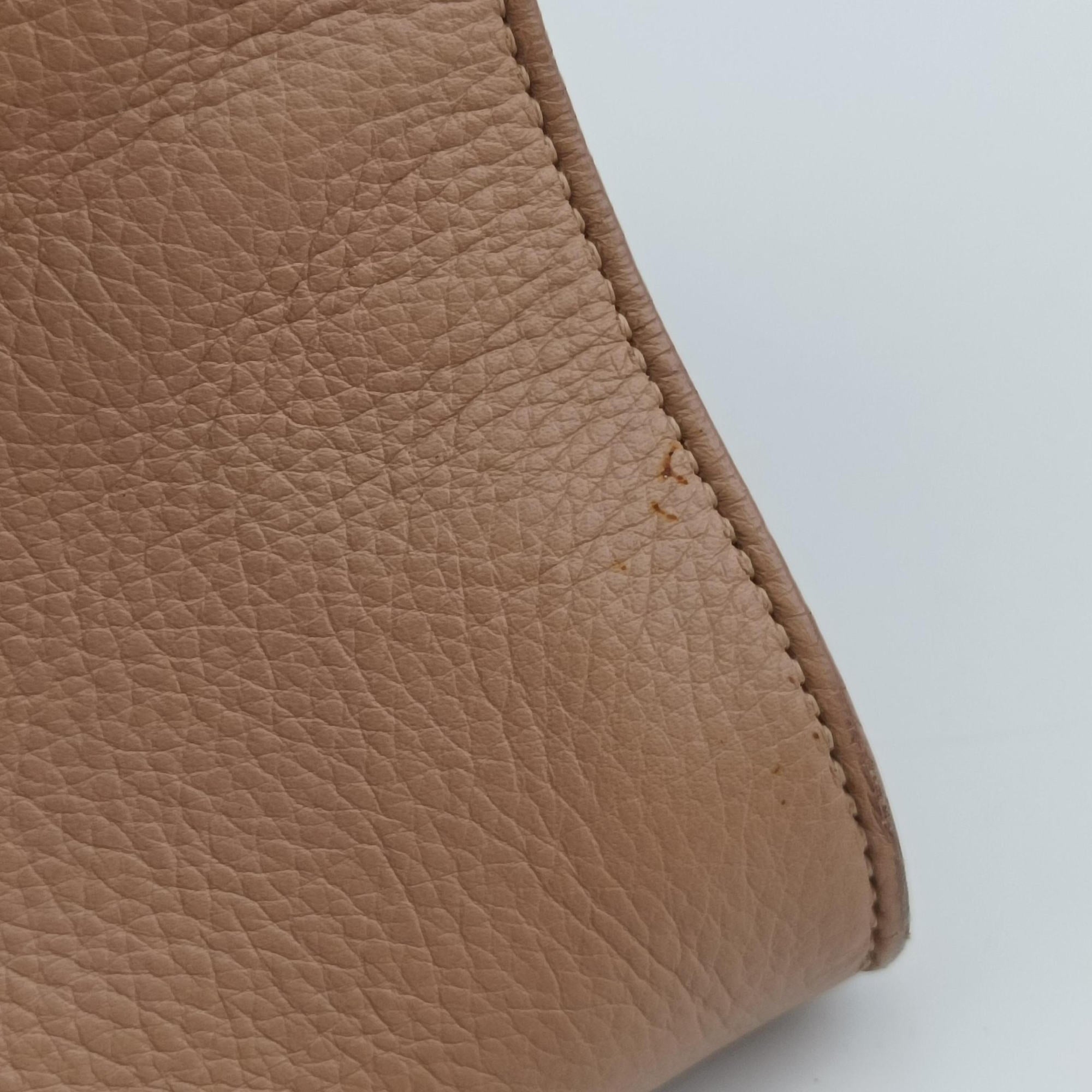 Muse Two Beige Leather 313499 313499.467891ミューズトゥ ベージュ レザー 313499 313499.467891