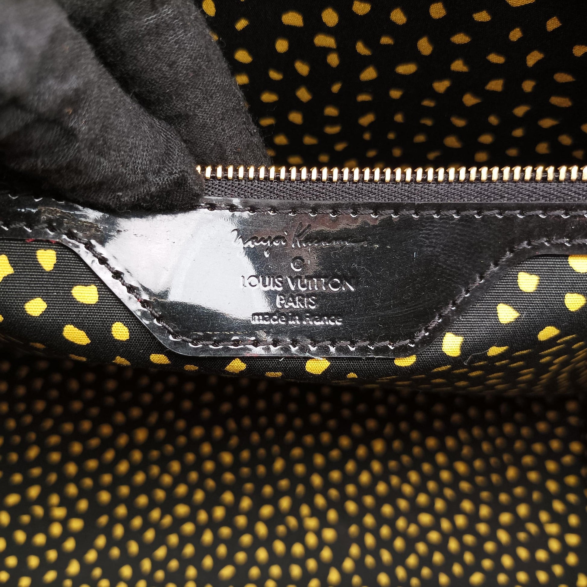 Dot Infinity Lockit MM Yayoi Kusama Jaune×Black Vernis M91398 FL1102ドットインフィニティ ロックイット MM ヤヨイクサマ ジョーヌ×ブラック ヴェルニ M91398 FL1102