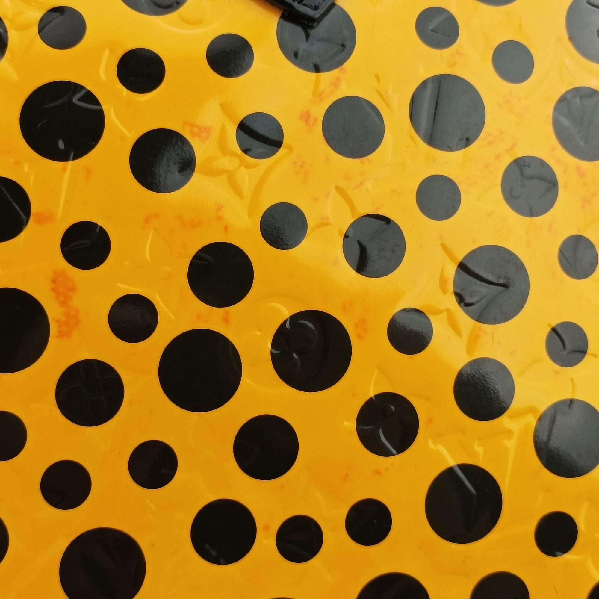 Dot Infinity Lockit MM Yayoi Kusama Jaune×Black Vernis M91398 FL1102ドットインフィニティ ロックイット MM ヤヨイクサマ ジョーヌ×ブラック ヴェルニ M91398 FL1102