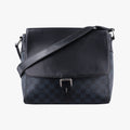 Newport Messenger PM black×navy Damier Cobalt N41587 DR1126ニューポート メッセンジャーPM ブラック×ネイビー ダミエ コバルト N41587 DR1126