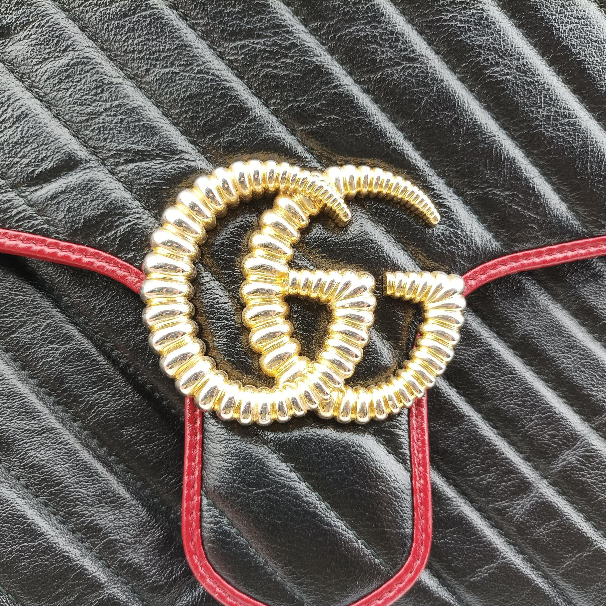 GG Marmont Black×red Leather 498109 A030030509GGマーモント ブラック×レッド レザー 498109 A030030509