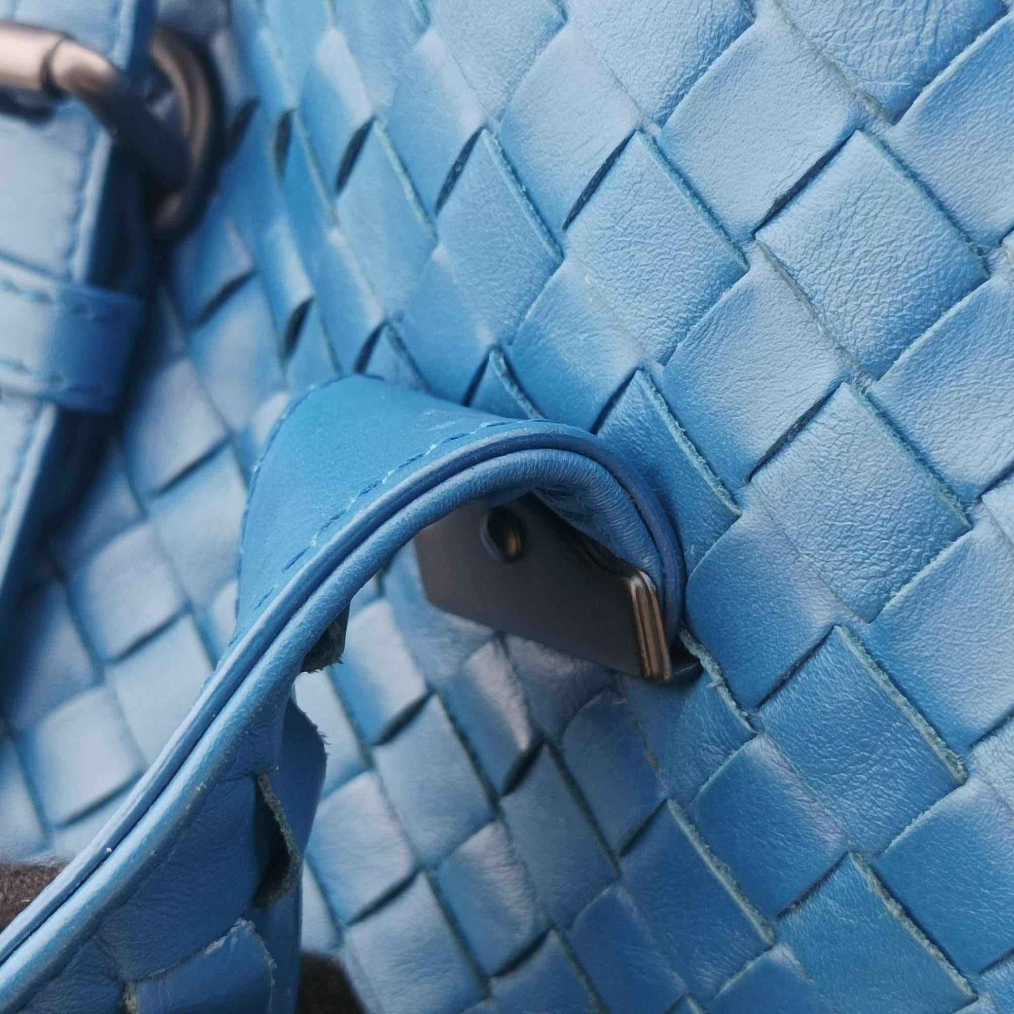 Roma Intrecciato Blue lambskin B02460518Fローマ イントレチャート ブルー ラムスキン B02460518F