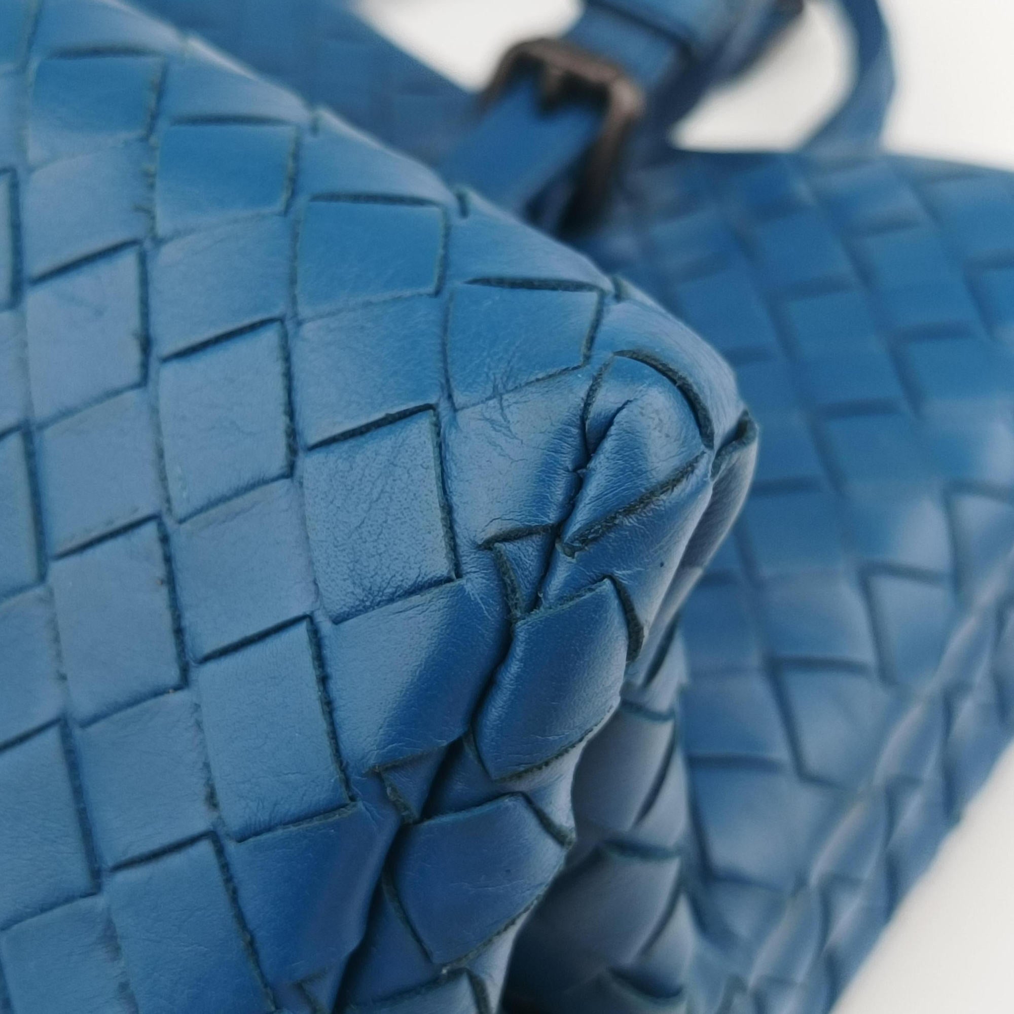 Roma Intrecciato Blue lambskin B02460518Fローマ イントレチャート ブルー ラムスキン B02460518F
