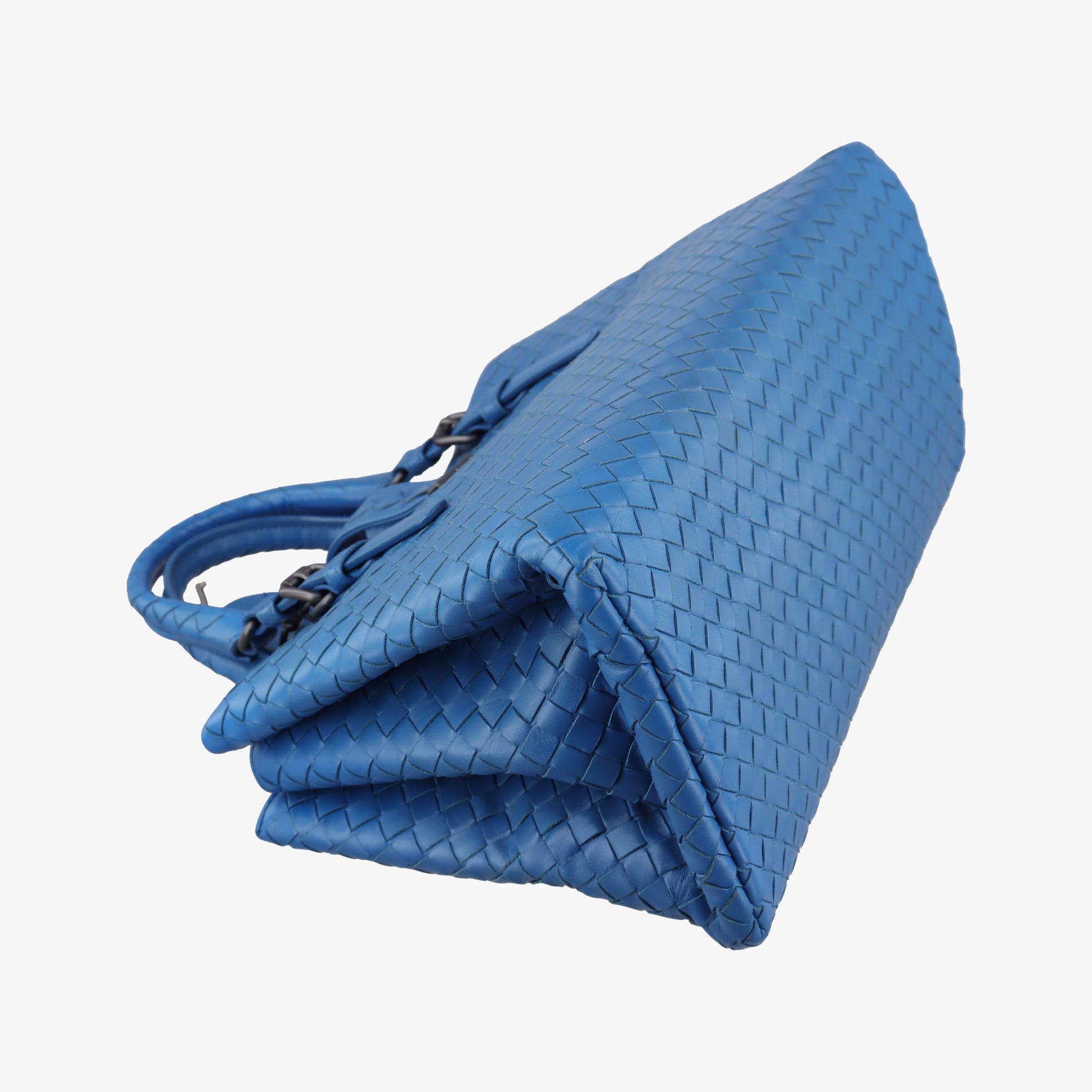 Roma Intrecciato Blue lambskin B02460518Fローマ イントレチャート ブルー ラムスキン B02460518F