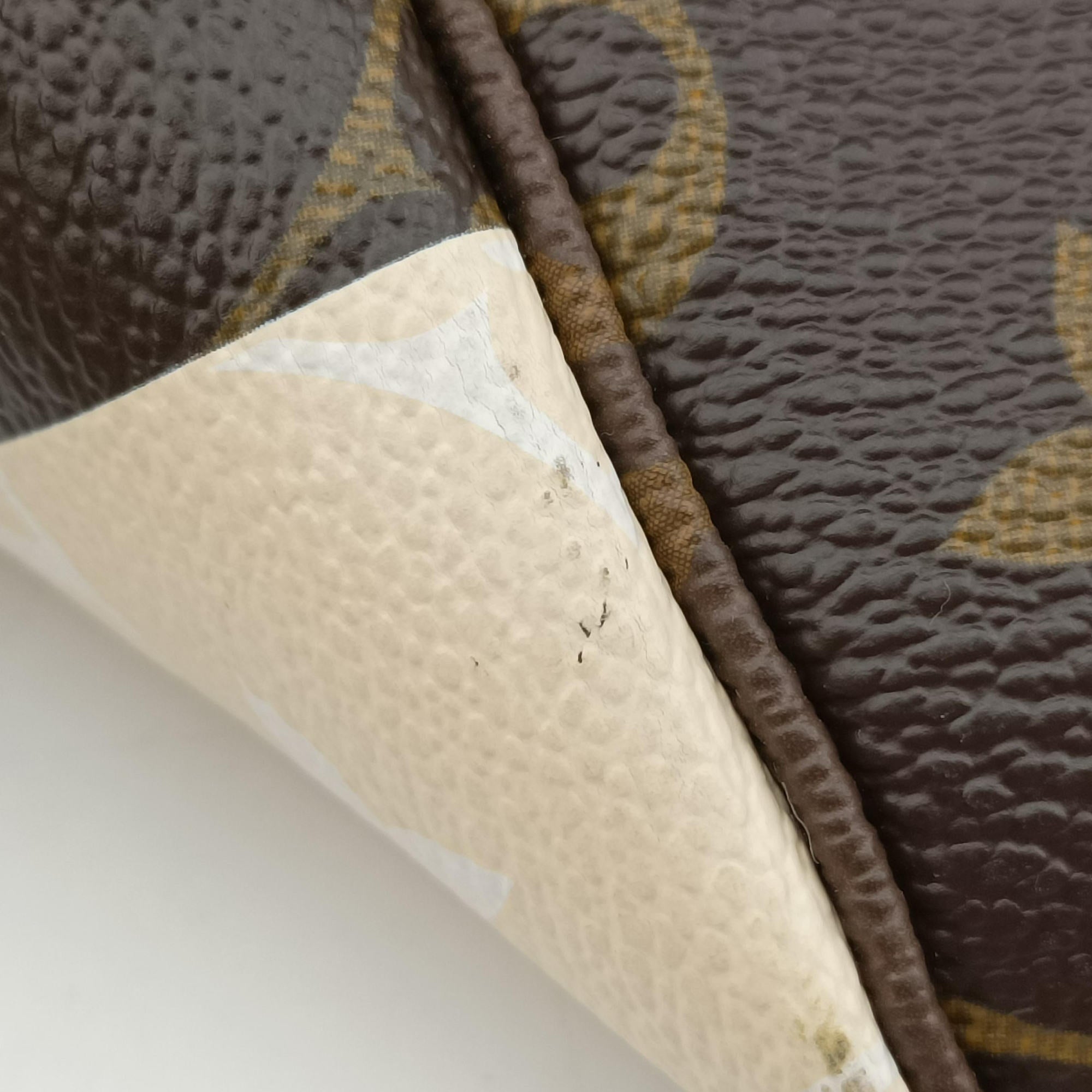 Neverfull GM Monogram Rayeur Monogram Rayeur M40561 CA4111ネヴァーフルGM モノグラム レイユール モノグラム レイユール M40561 CA4111