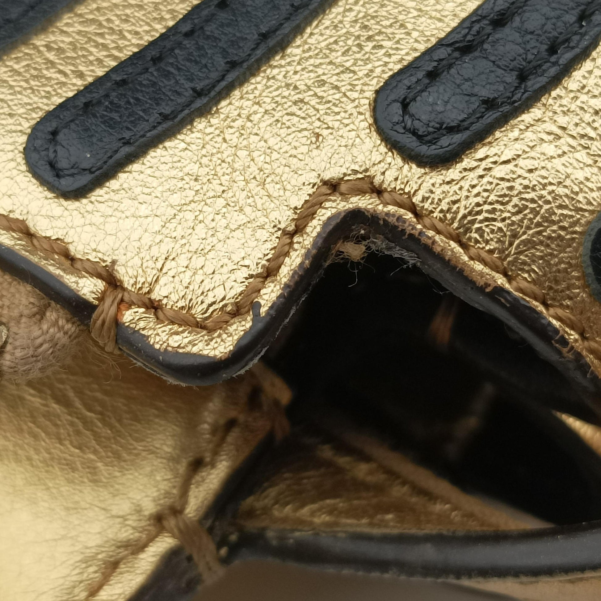 Dotcom Click Small Golden Leather 8BN299 8BN299-SR4-178-8762ドットコム クリック スモール ゴールド レザー 8BN299 8BN299-SR4-178-8762