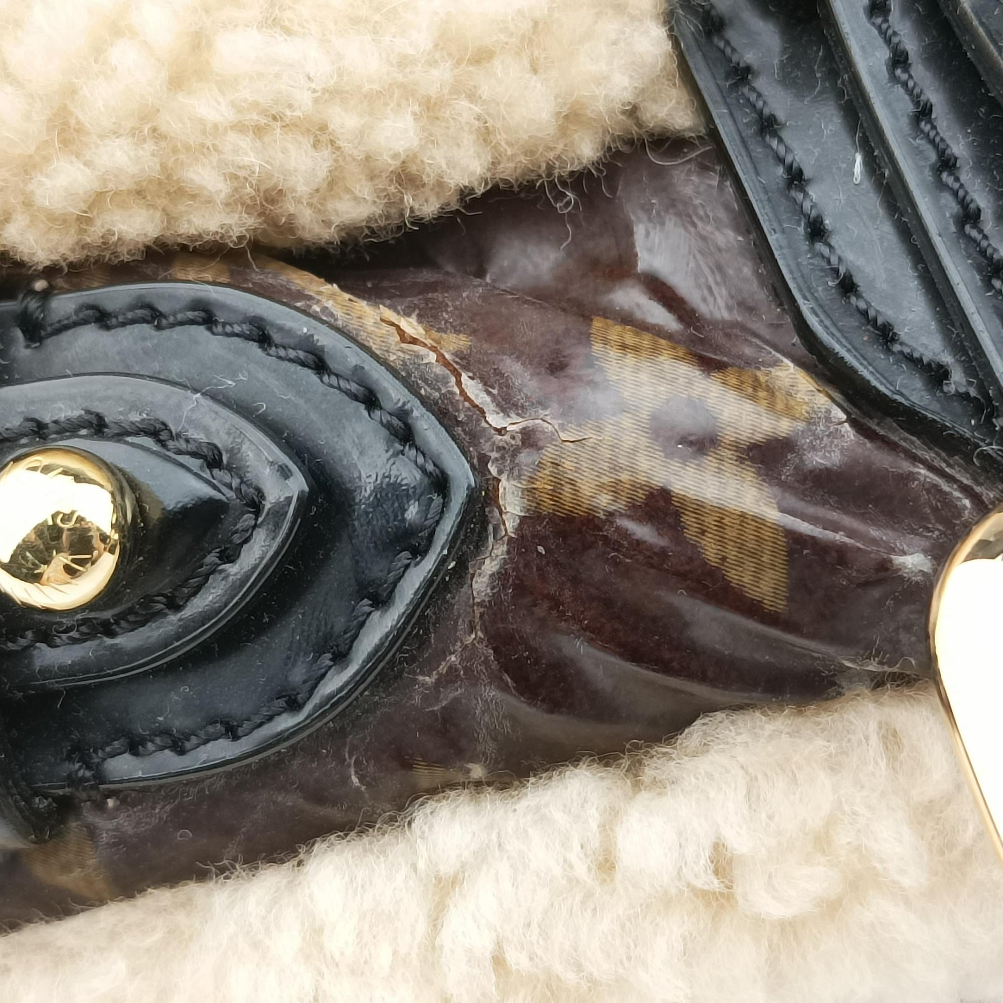 Monogram Shearling Thunder Tote Brown Monogram × Cream Coated Monogram Canvas x Shearling x Patent M95573 RC4057モノグラム シアリング サンダー トート モノグラム ブラウン ×クリーム コーティングキャンバス×シアリング×パテント M95573 RC4057