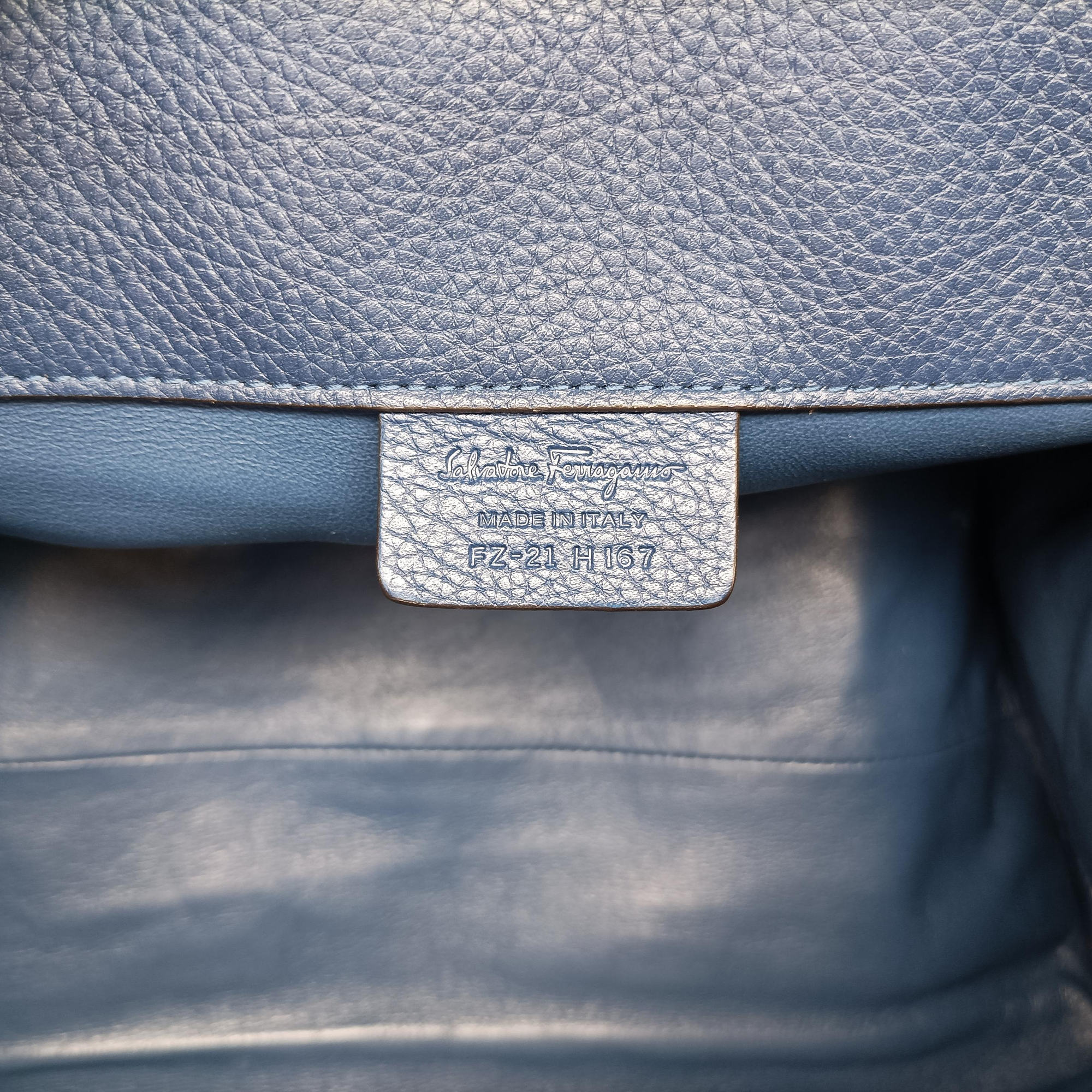 Studio Navy Grained Calfskin 21H159 FZ-21 H 167スタジオ ネイビー グレインレザー 21H159 FZ-21 H 167