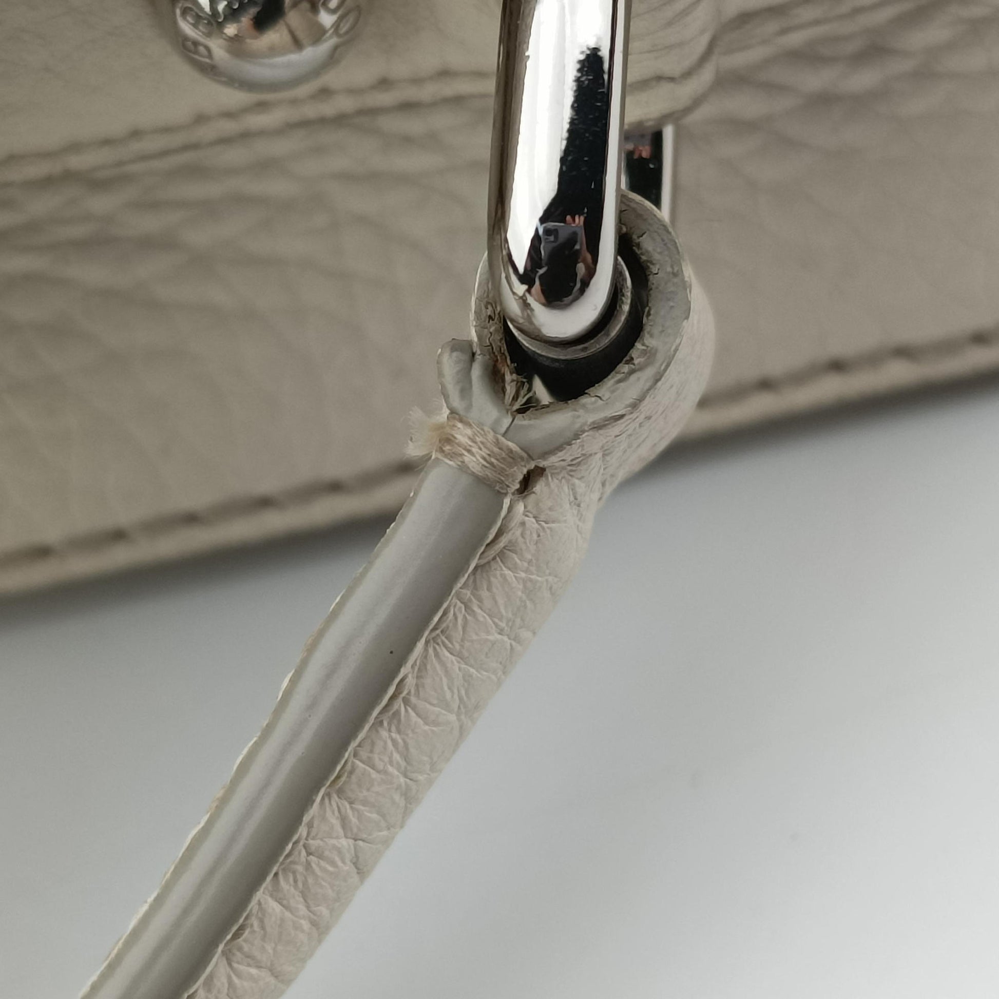 Flower Motif Rhinestone Lock WhitexMulticolour Leather 44フラワーモチーフ ラインストーン ロック ホワイトxマルチカラー レザー 44
